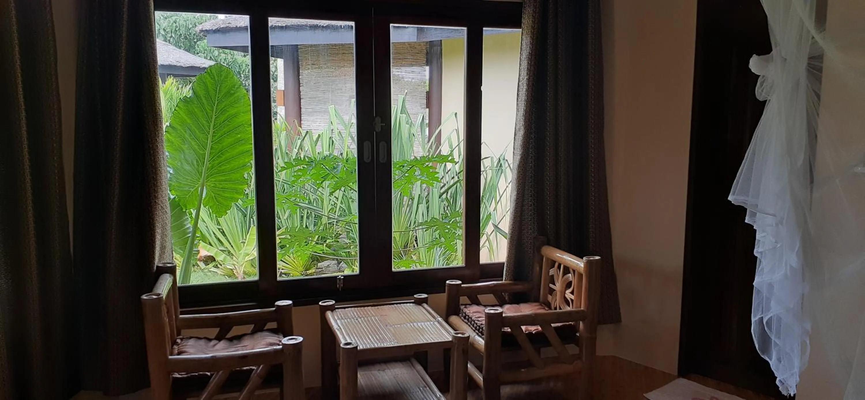 Seating area in Jonas and Twins Resort