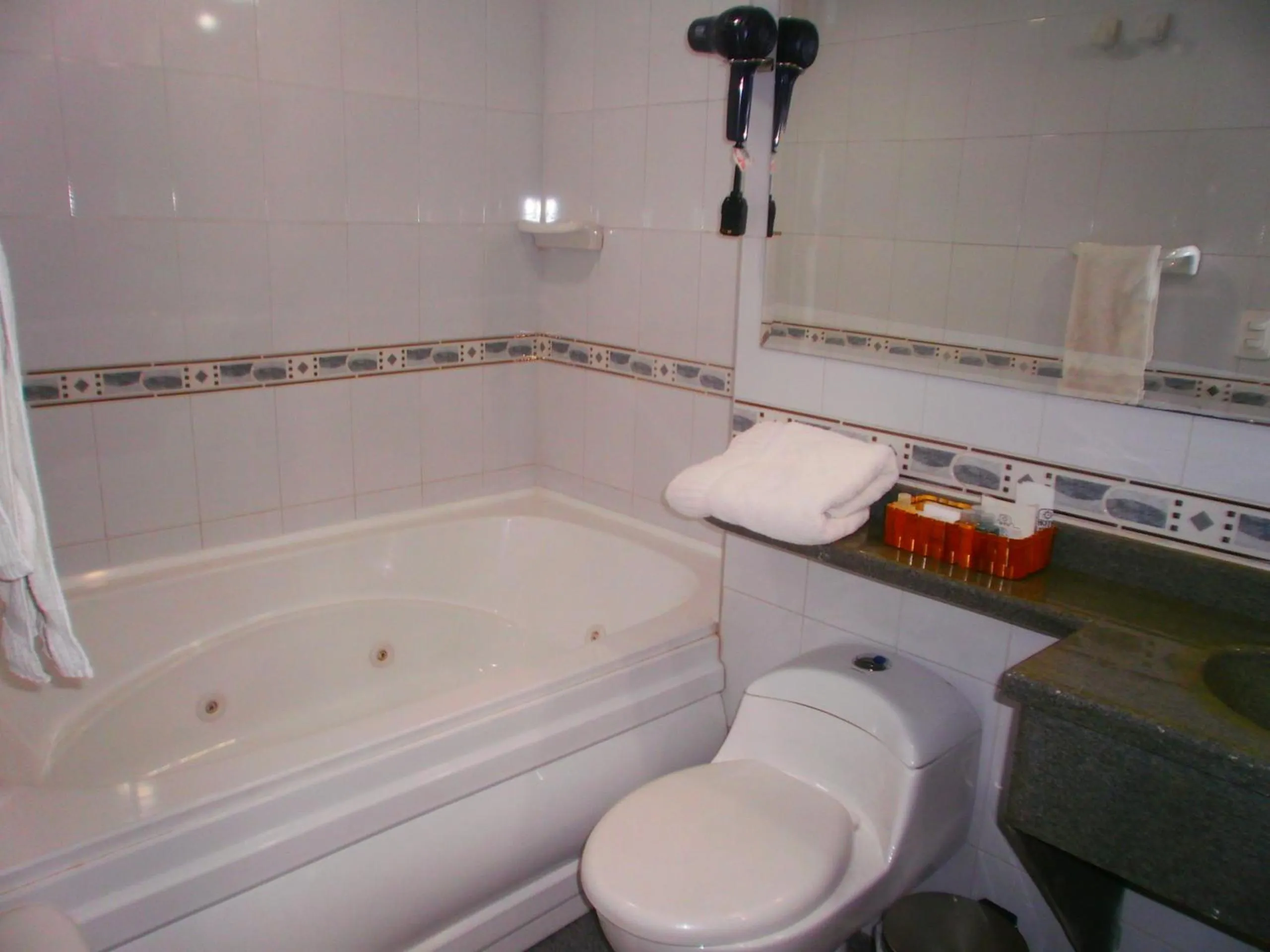 Bathroom in Hotel Splendor by Friends Company