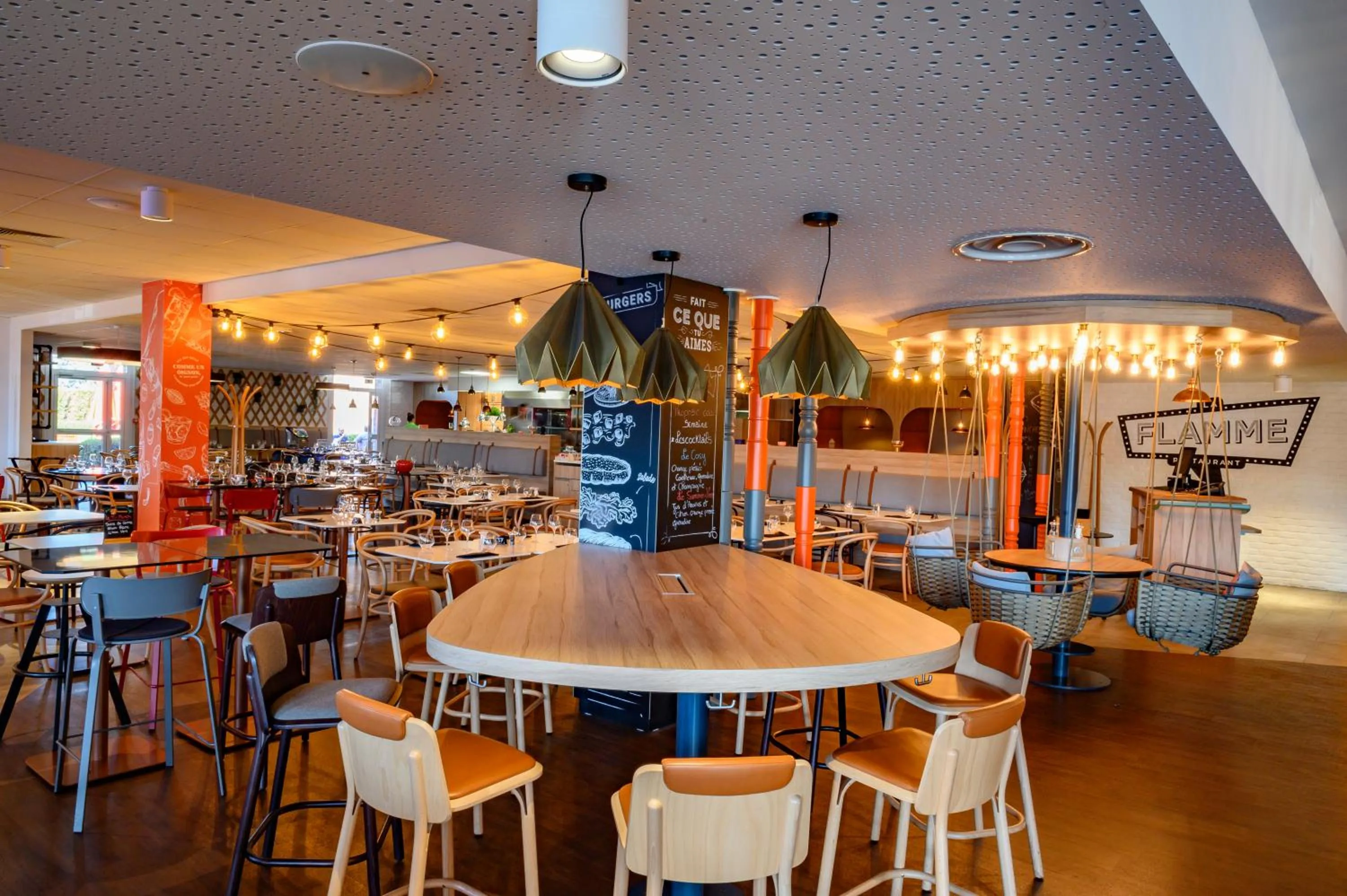 Restaurant/places to eat in Hôtel Mercure Lille Aéroport