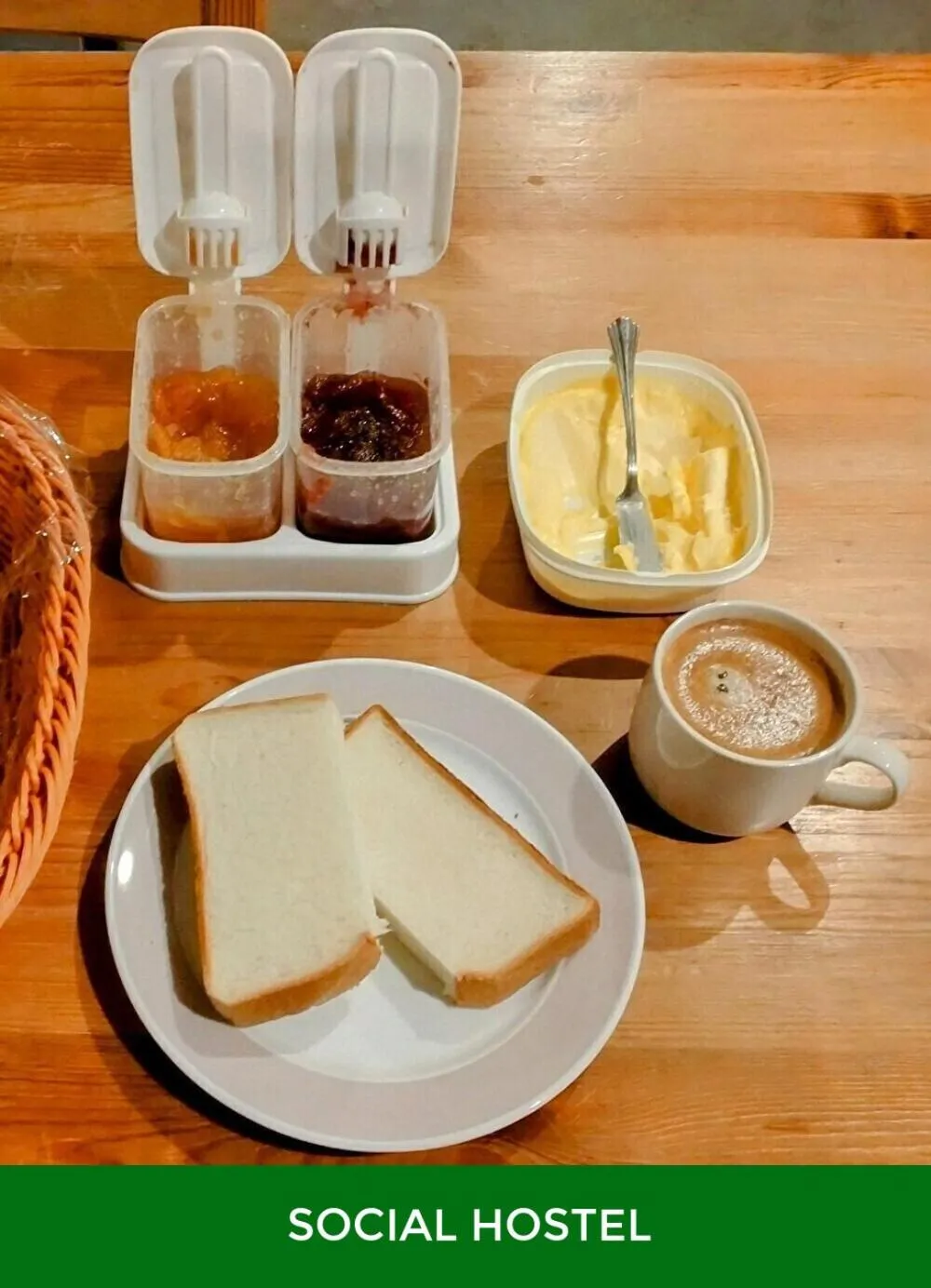 Breakfast in TONARINO Hostel for Backpackers