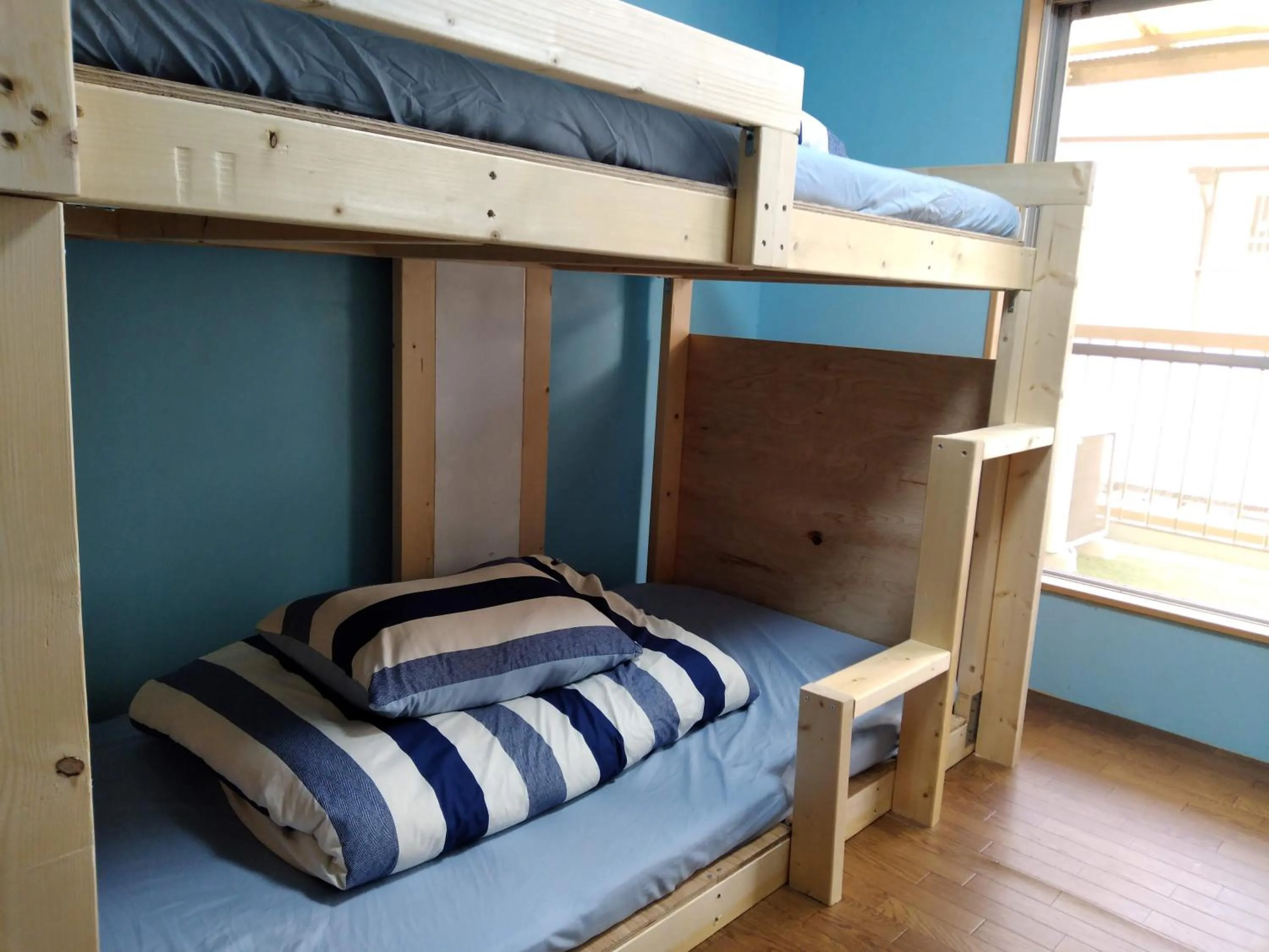 bunk bed, Bed in TONARINO Hostel for Backpackers