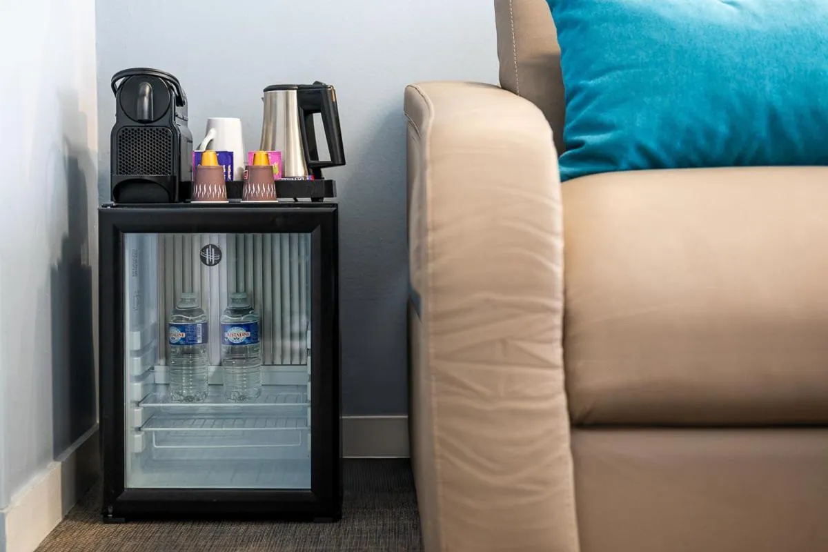 minibar in Best Western Hôtel Royan Océan