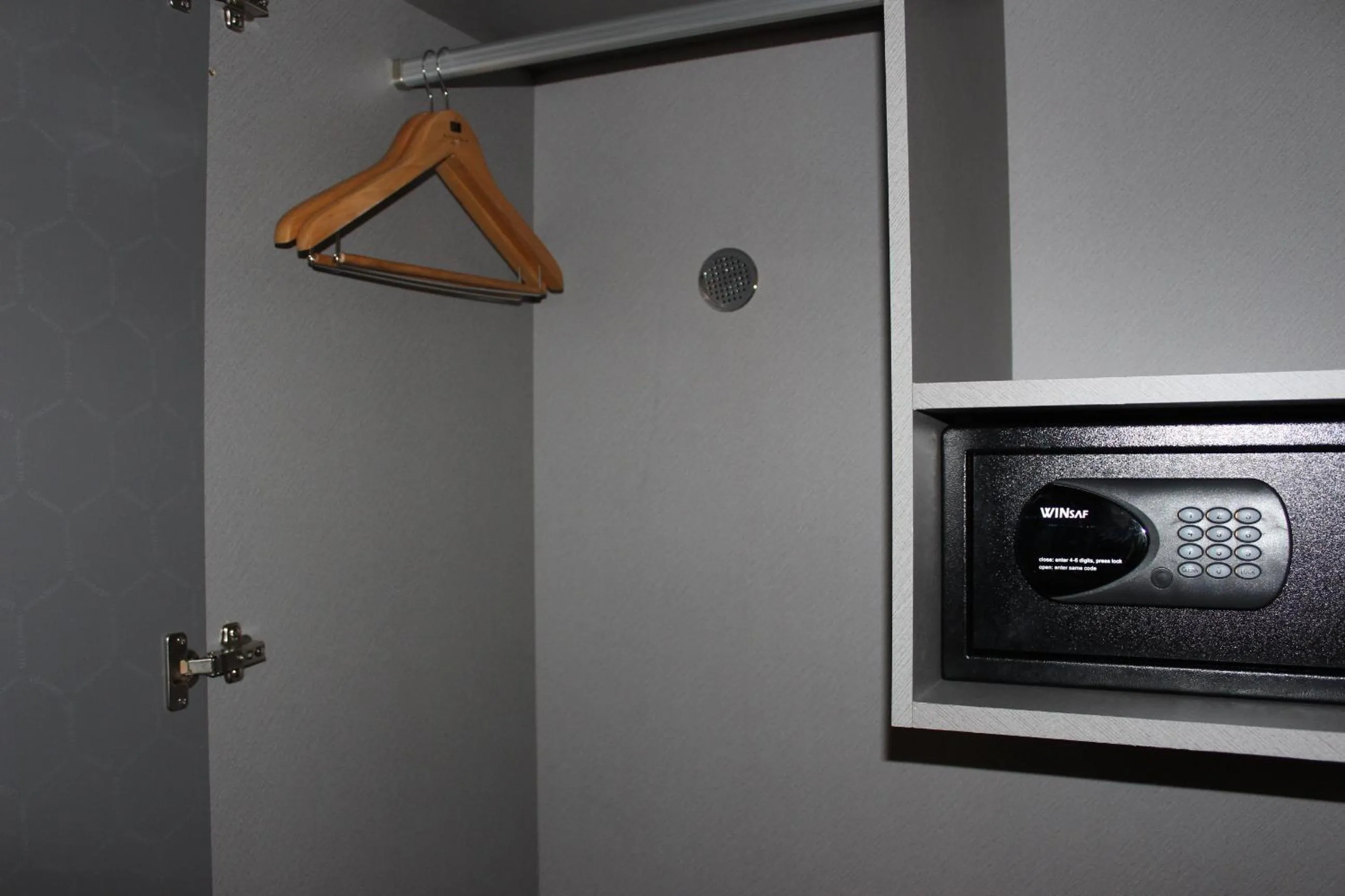 safe in Rivertain Hotel Gyeongju