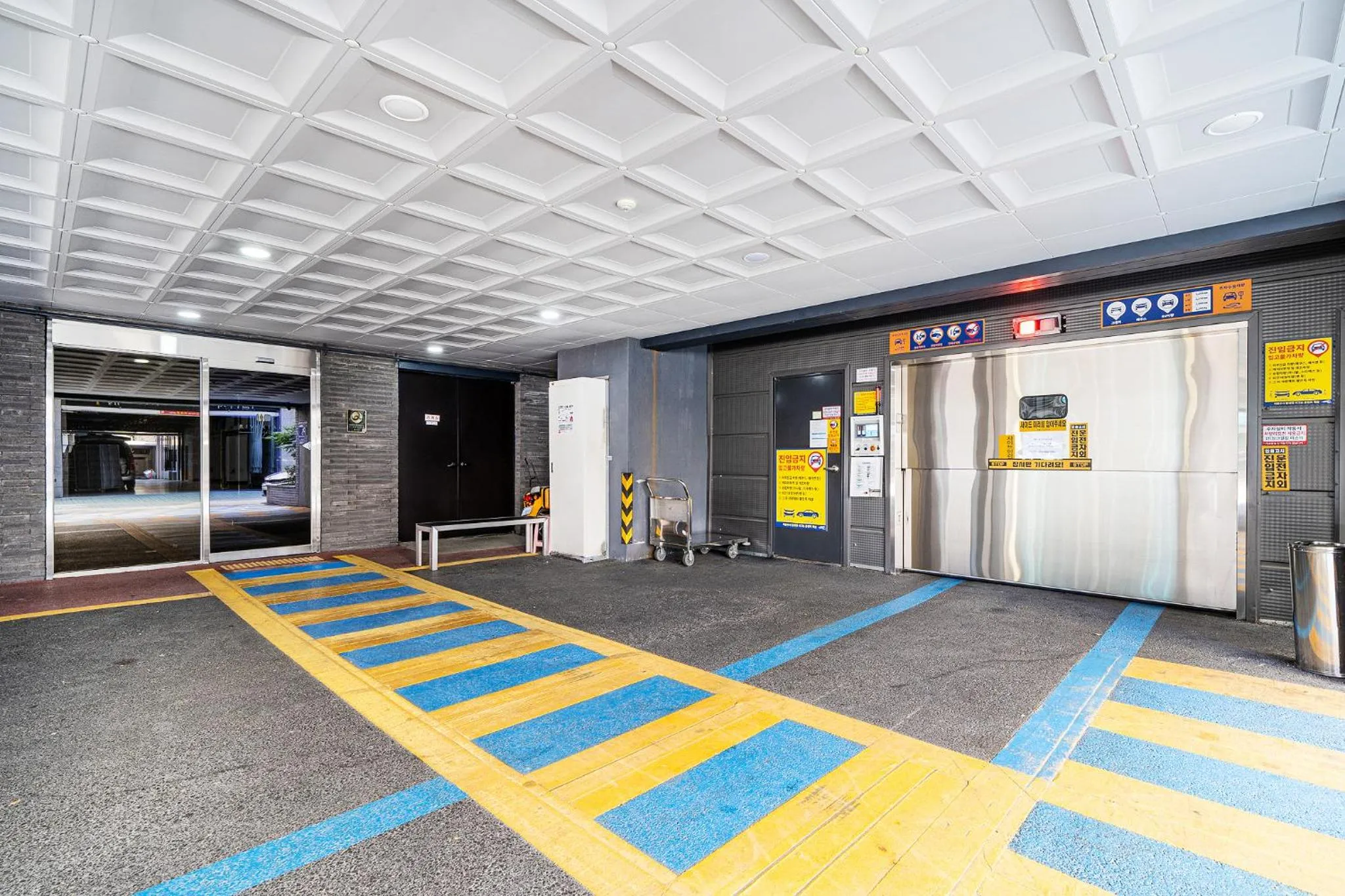 Property building in Rivertain Hotel Gyeongju