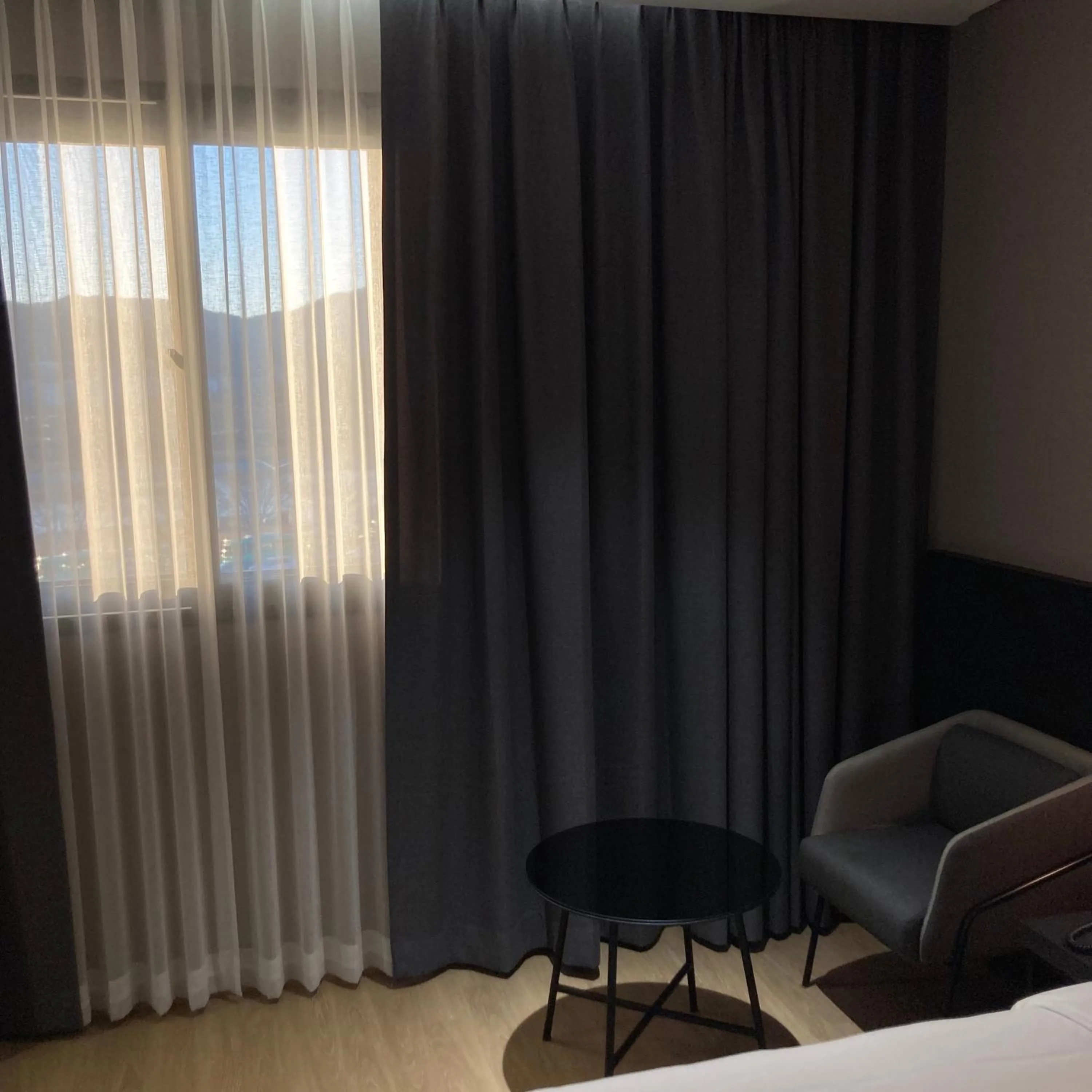 Bed in Rivertain Hotel Gyeongju