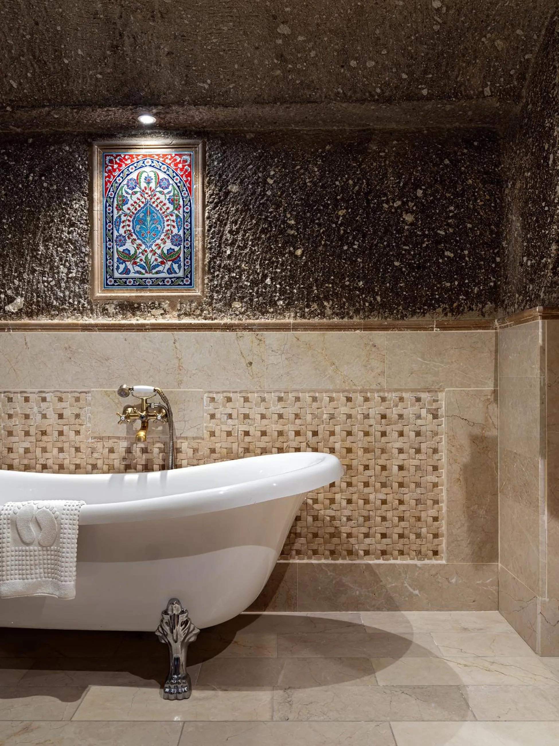 Bath in Aza Cave Cappadocia Adult Hotel