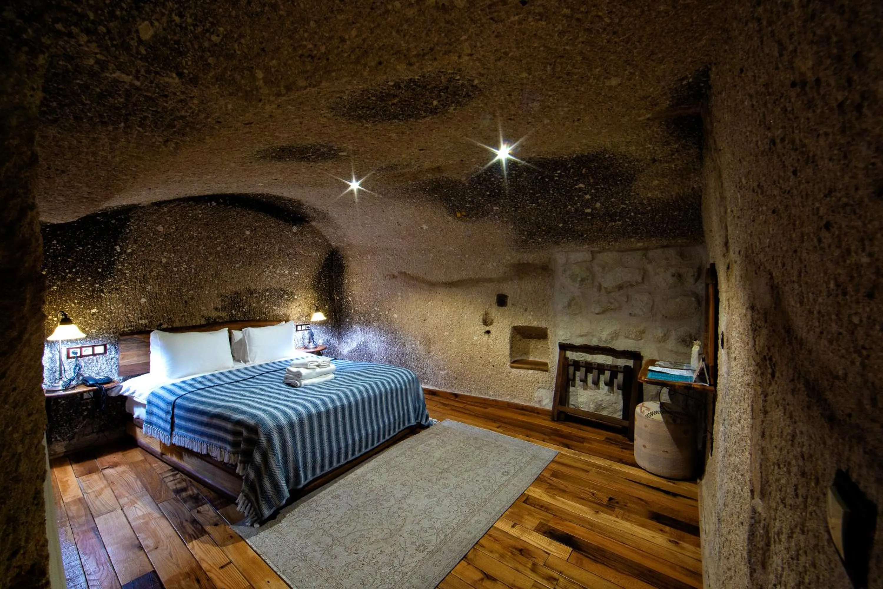 Bed in Aza Cave Cappadocia Adult Hotel