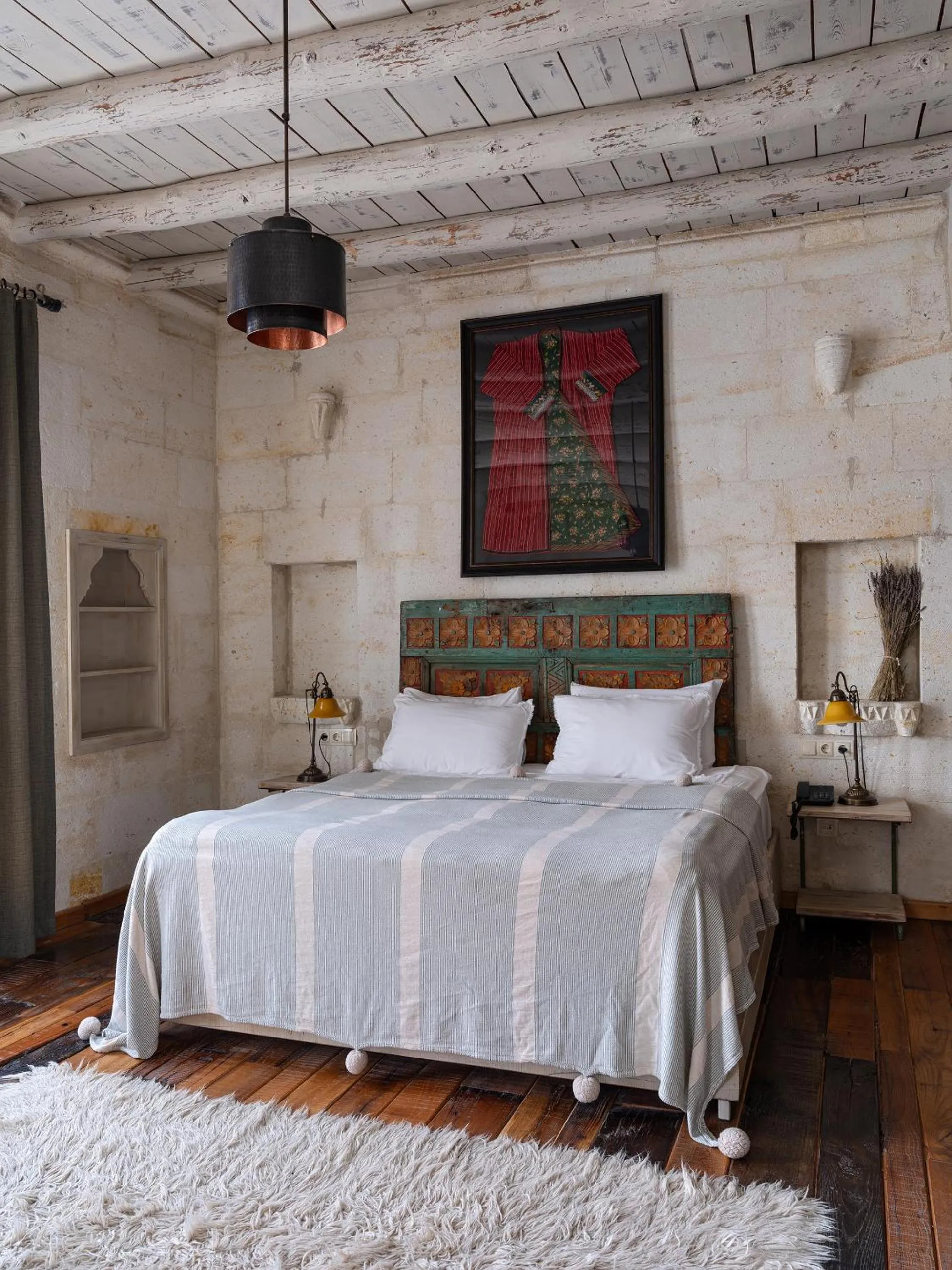 Bed in Aza Cave Cappadocia Adult Hotel