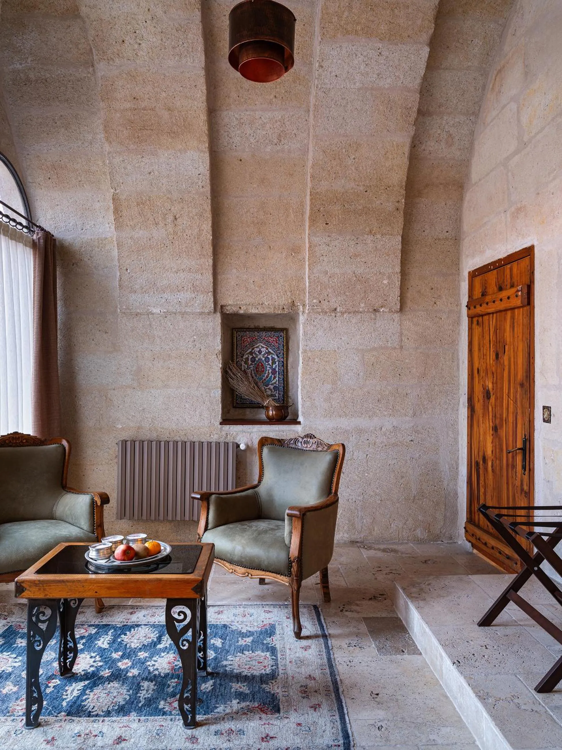 Seating area in Aza Cave Cappadocia Adult Hotel