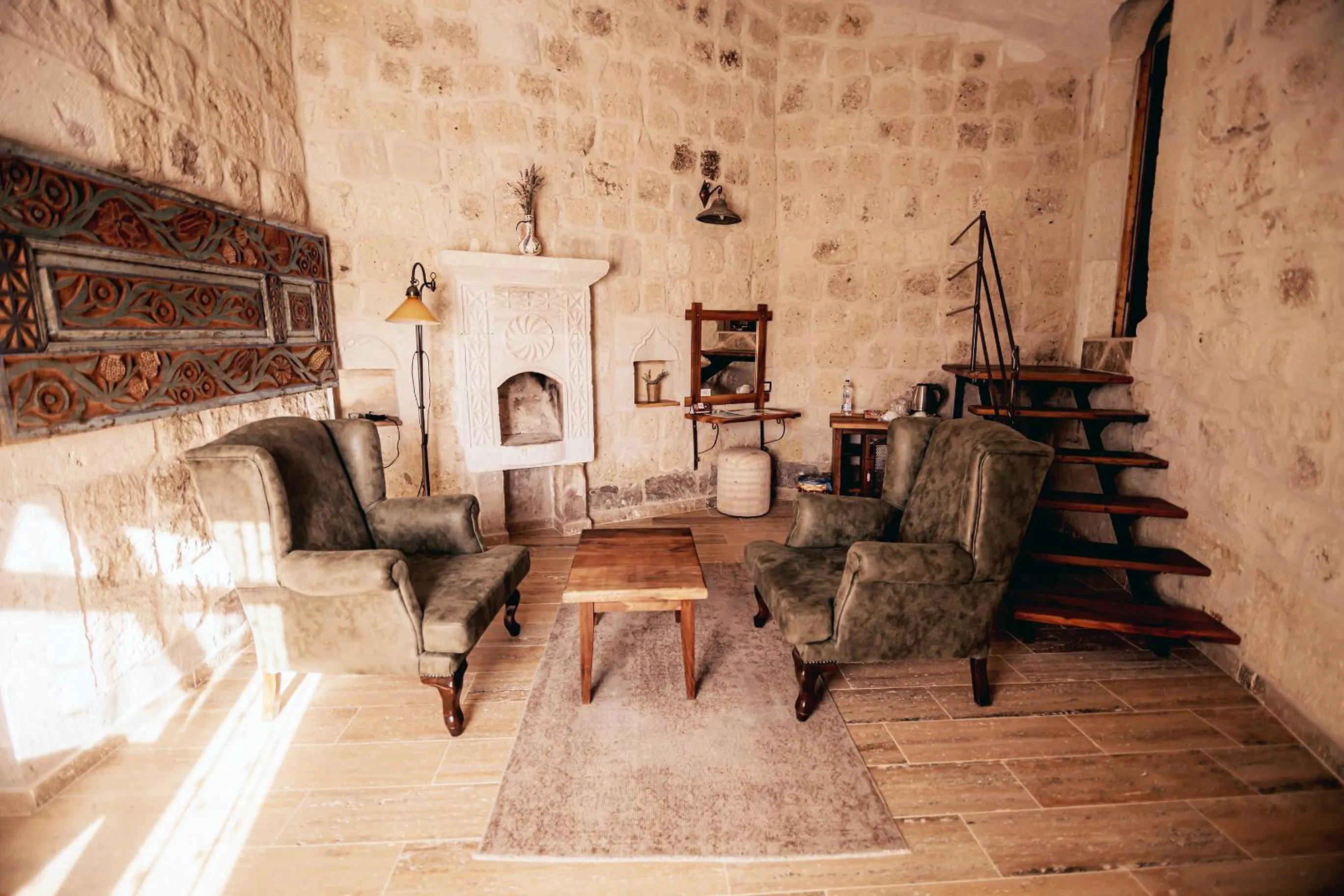 Massage in Aza Cave Cappadocia Adult Hotel