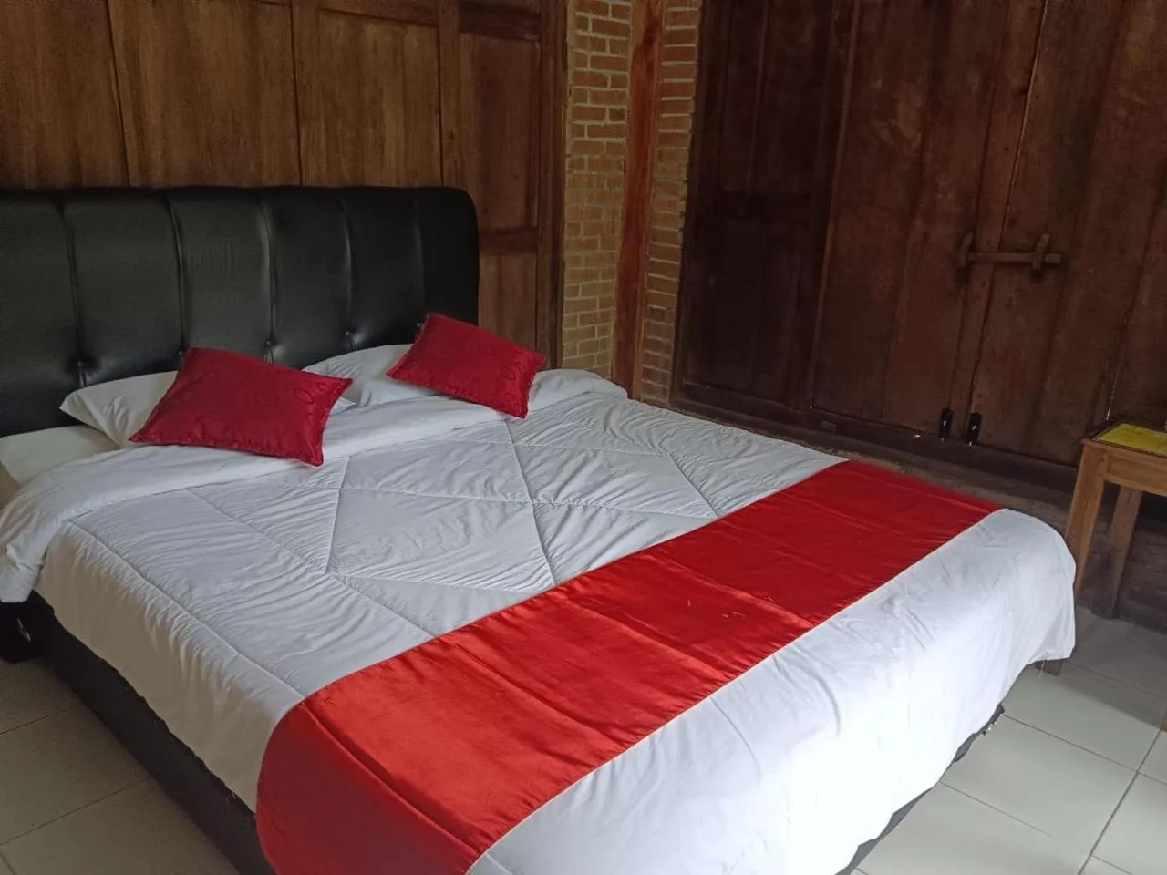 Bed in Villa Mak Cik