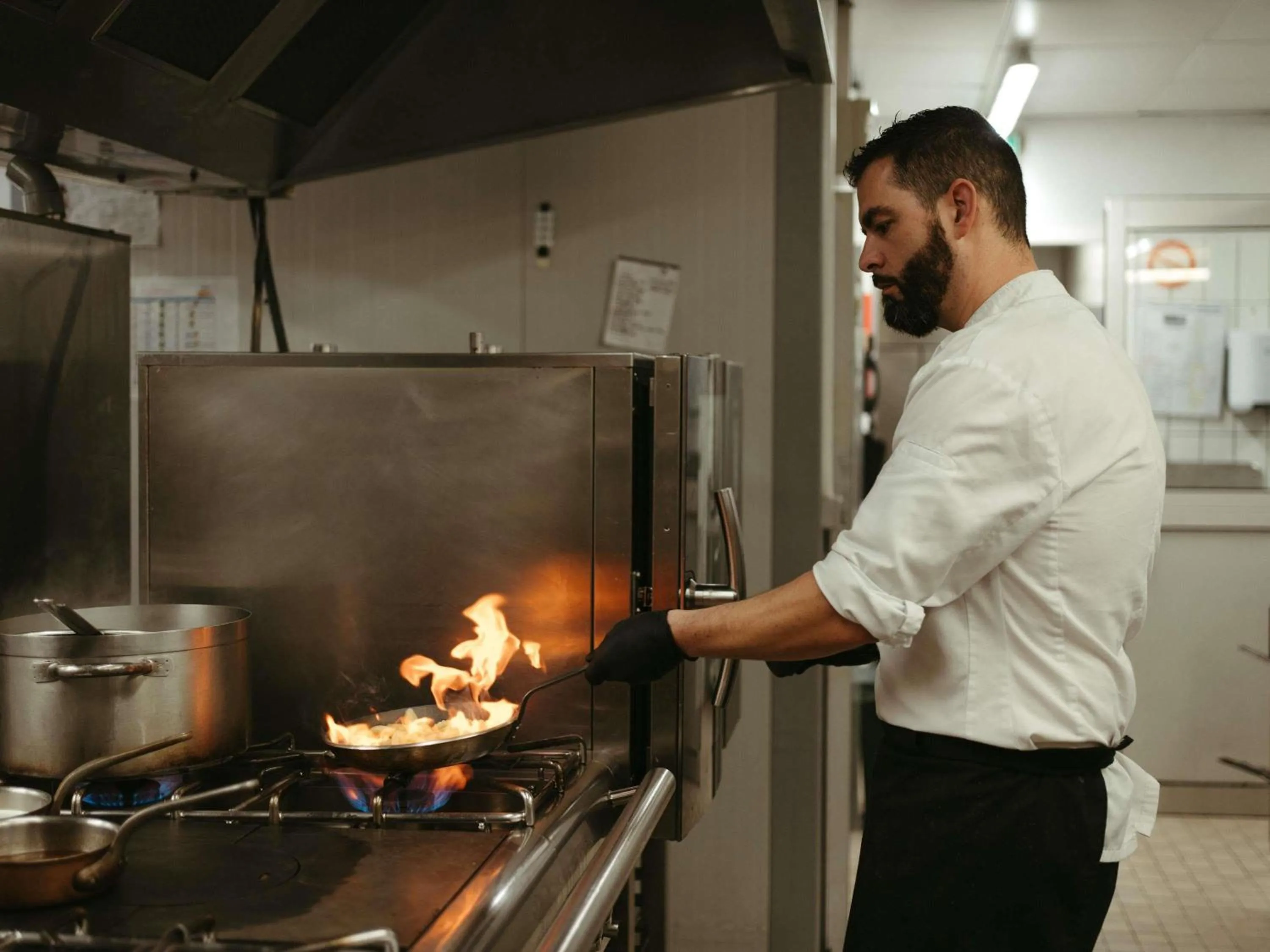 Restaurant/places to eat in Pullman Toulouse