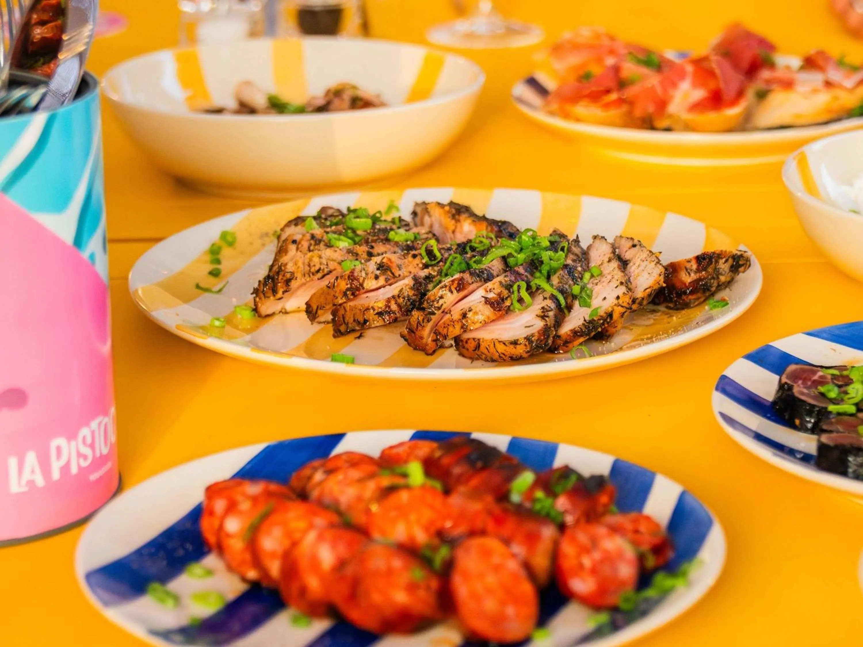 Restaurant/places to eat in Pullman Toulouse