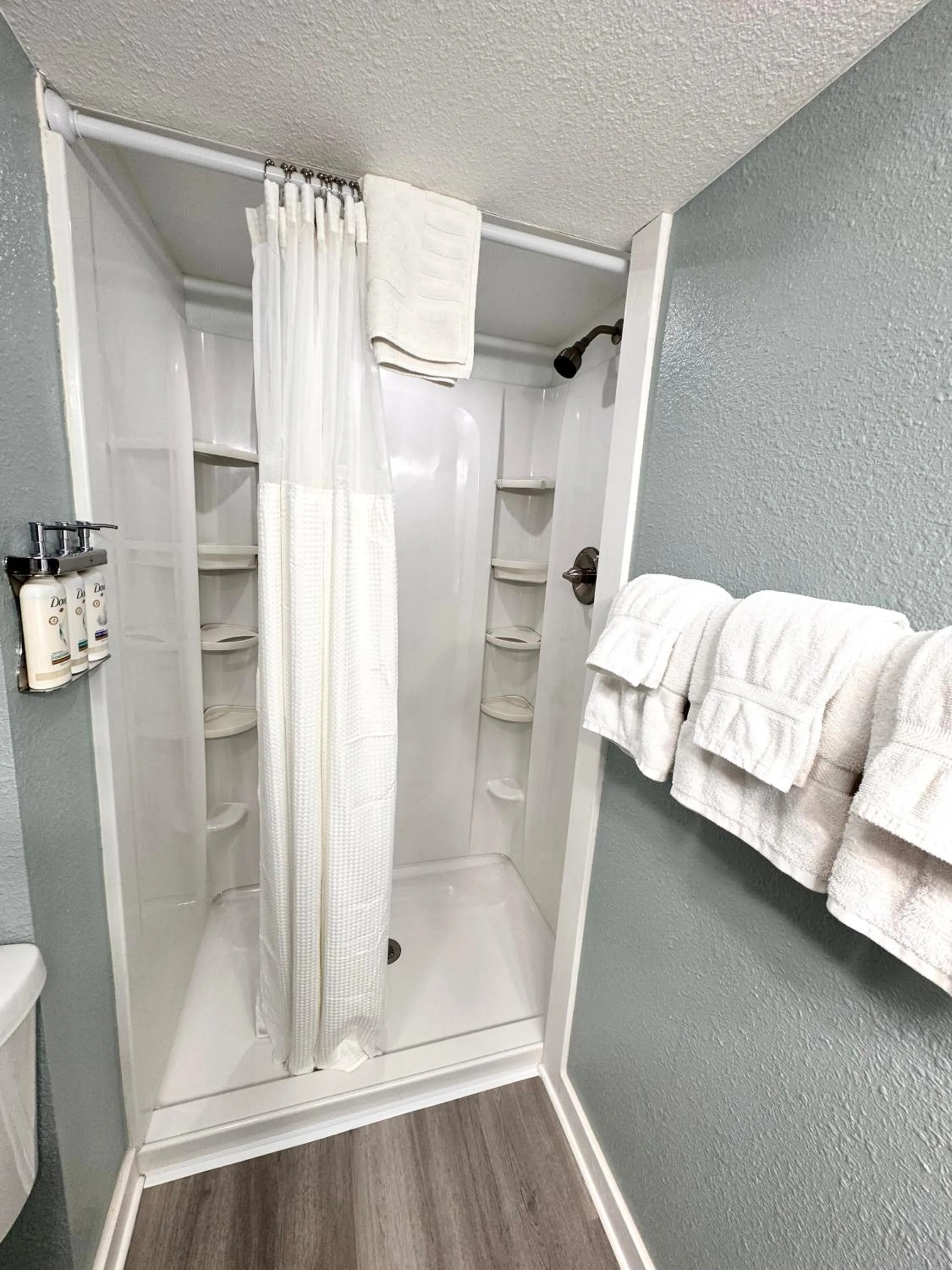 Annie Oakley Motel Oakley