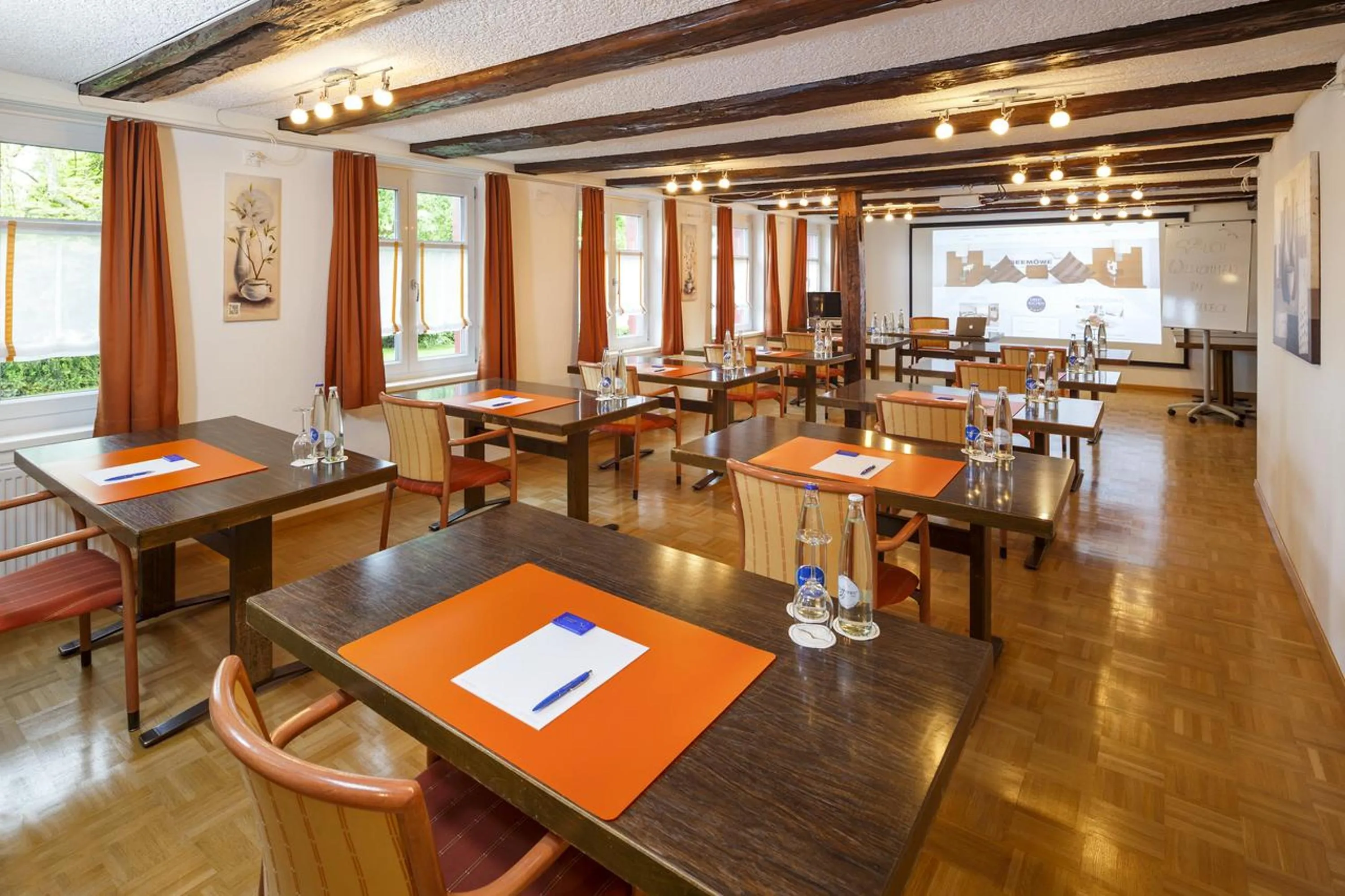 Meeting/conference room in Historische Residenz Lindeneck