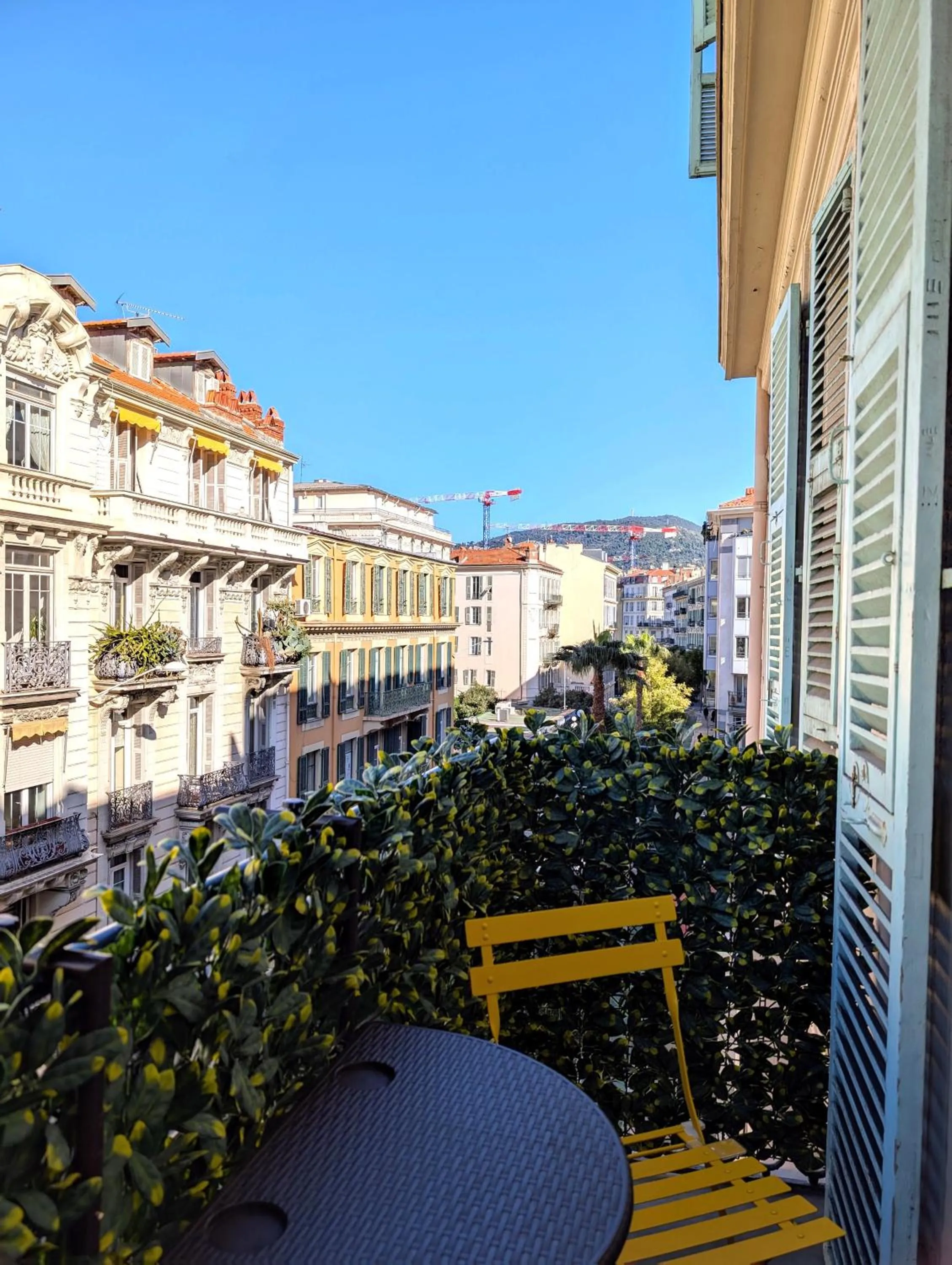 Balcony/Terrace in H33 Hôtel
