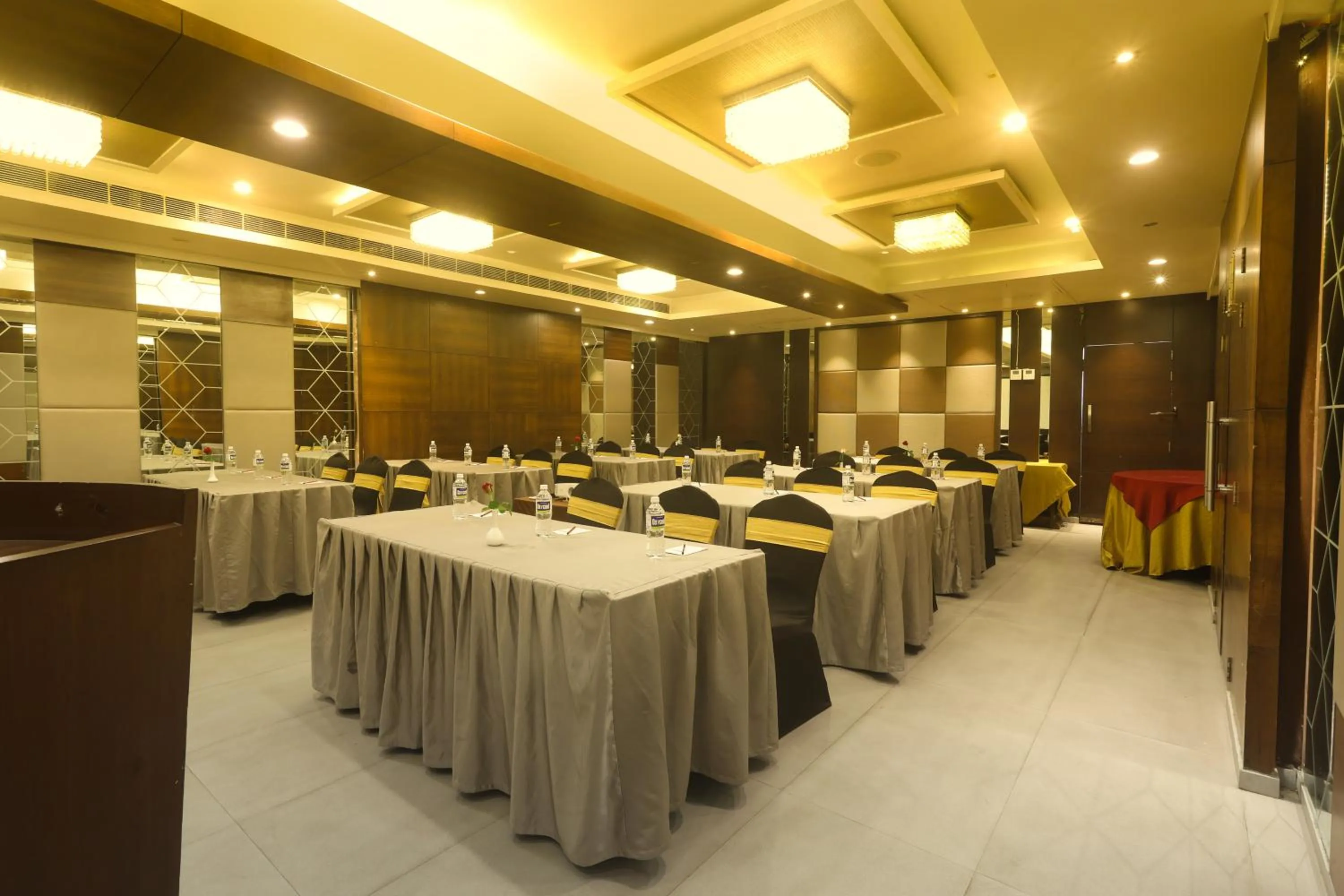 Meeting/conference room in Orbett Hotel