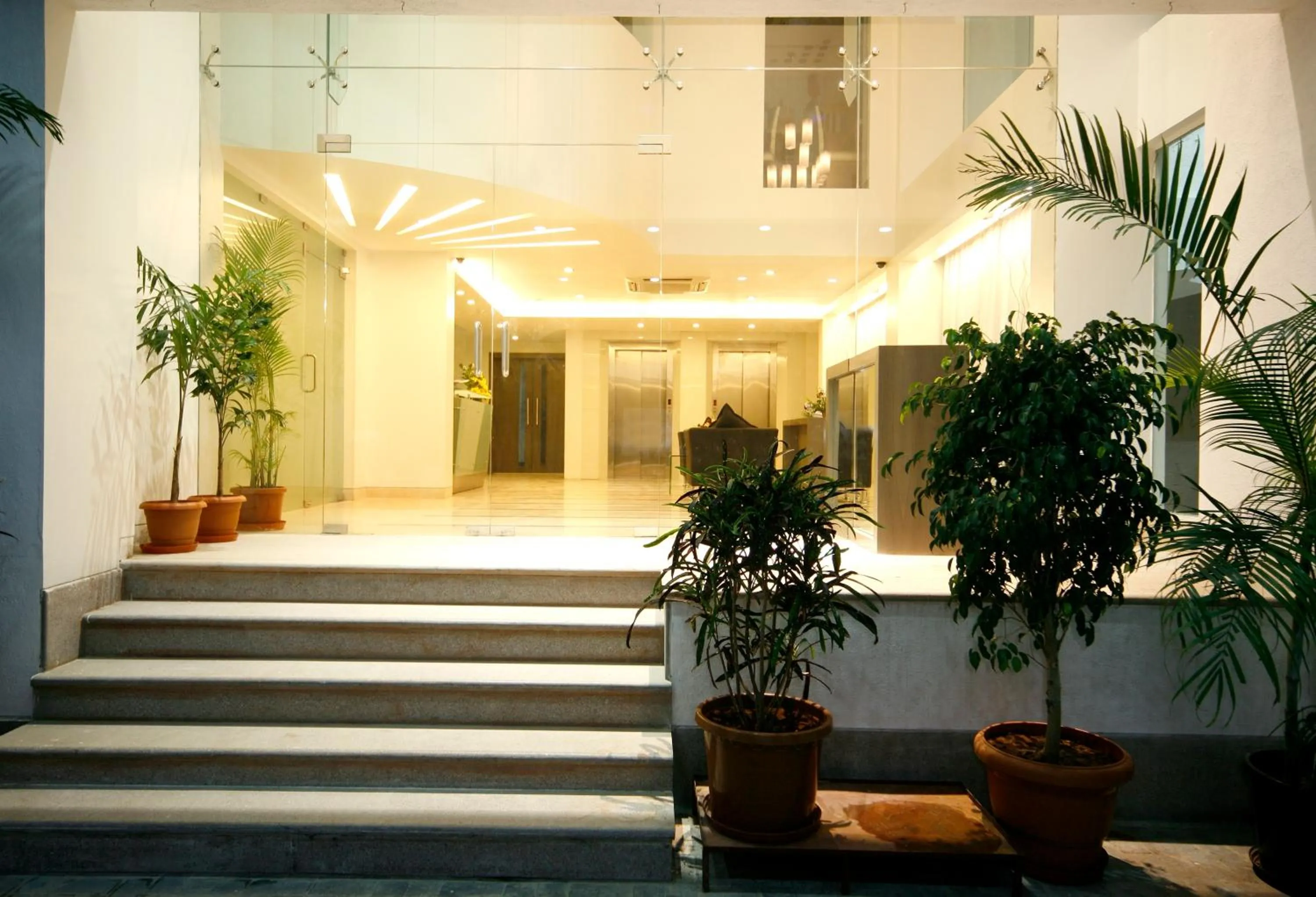 Facade/entrance in Orbett Hotel