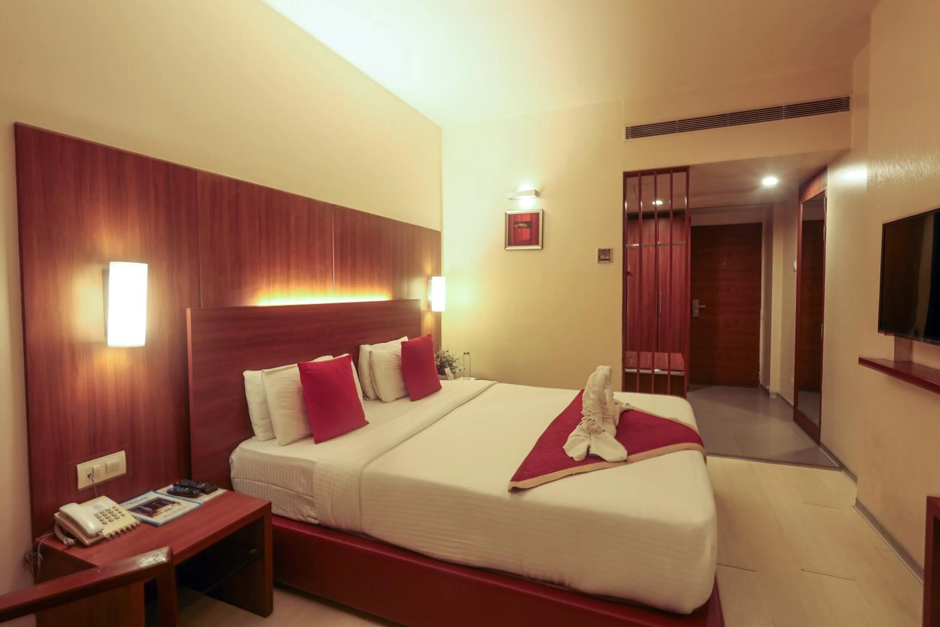 Bedroom in Orbett Hotel