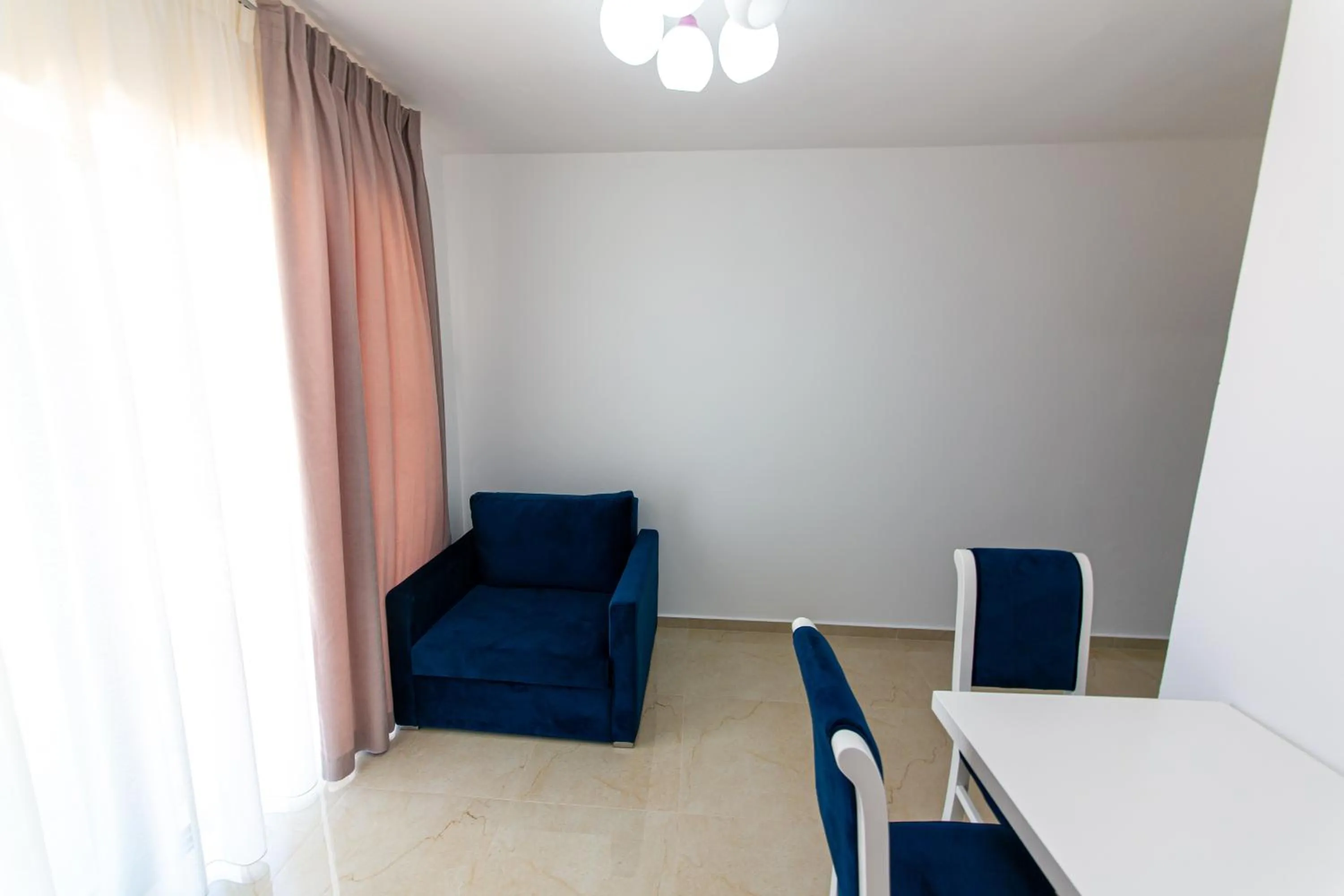 Living room in Santa Oliva Suites