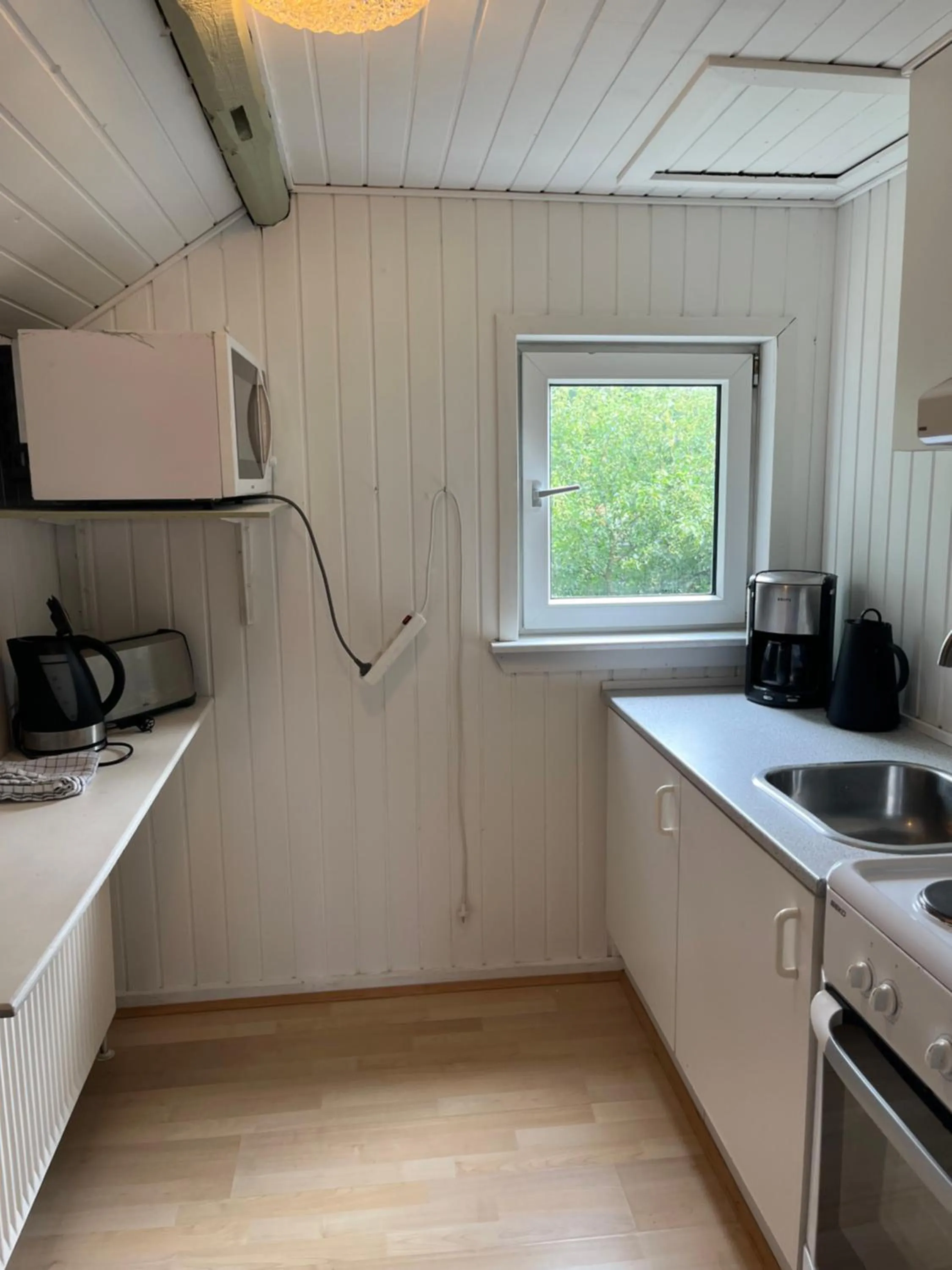 kitchen in Døstrup Landevejskro & Motel
