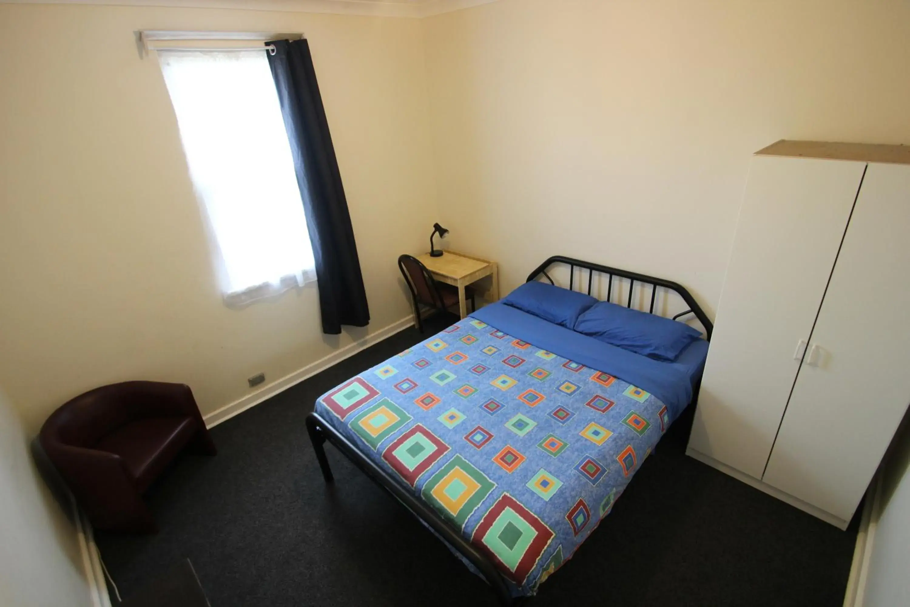 Double Room with Shared Bathroom in Wander Inn Bunbury Double Room with Shared Bathroom in Wander Inn Bunbury