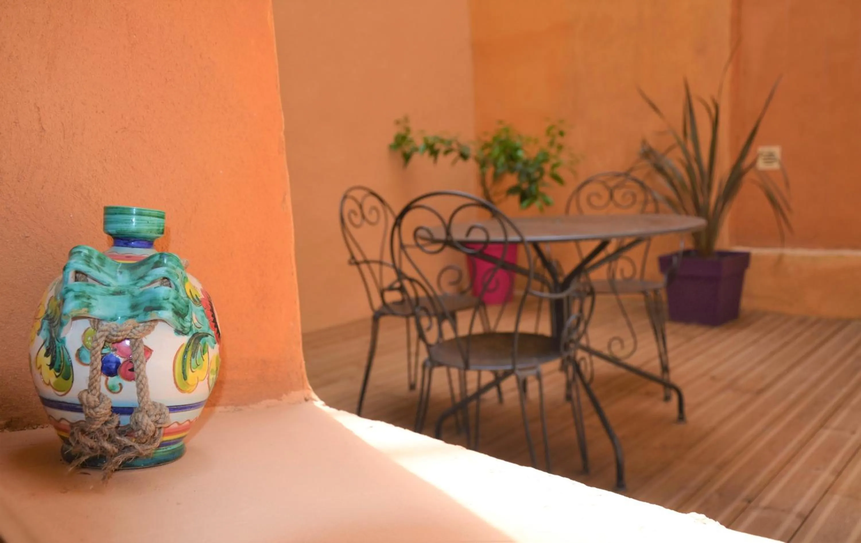 Patio in Les Arcades Le Lion D'or