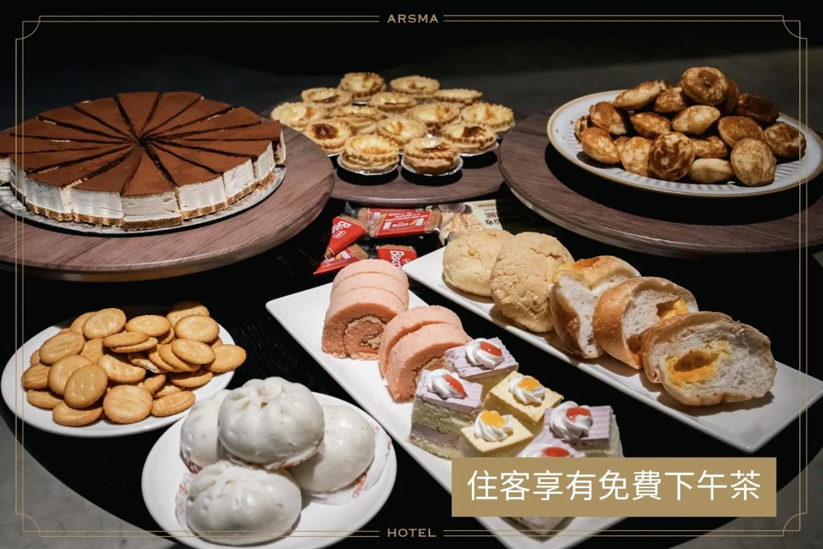 Food and drinks in Arsma Hotel