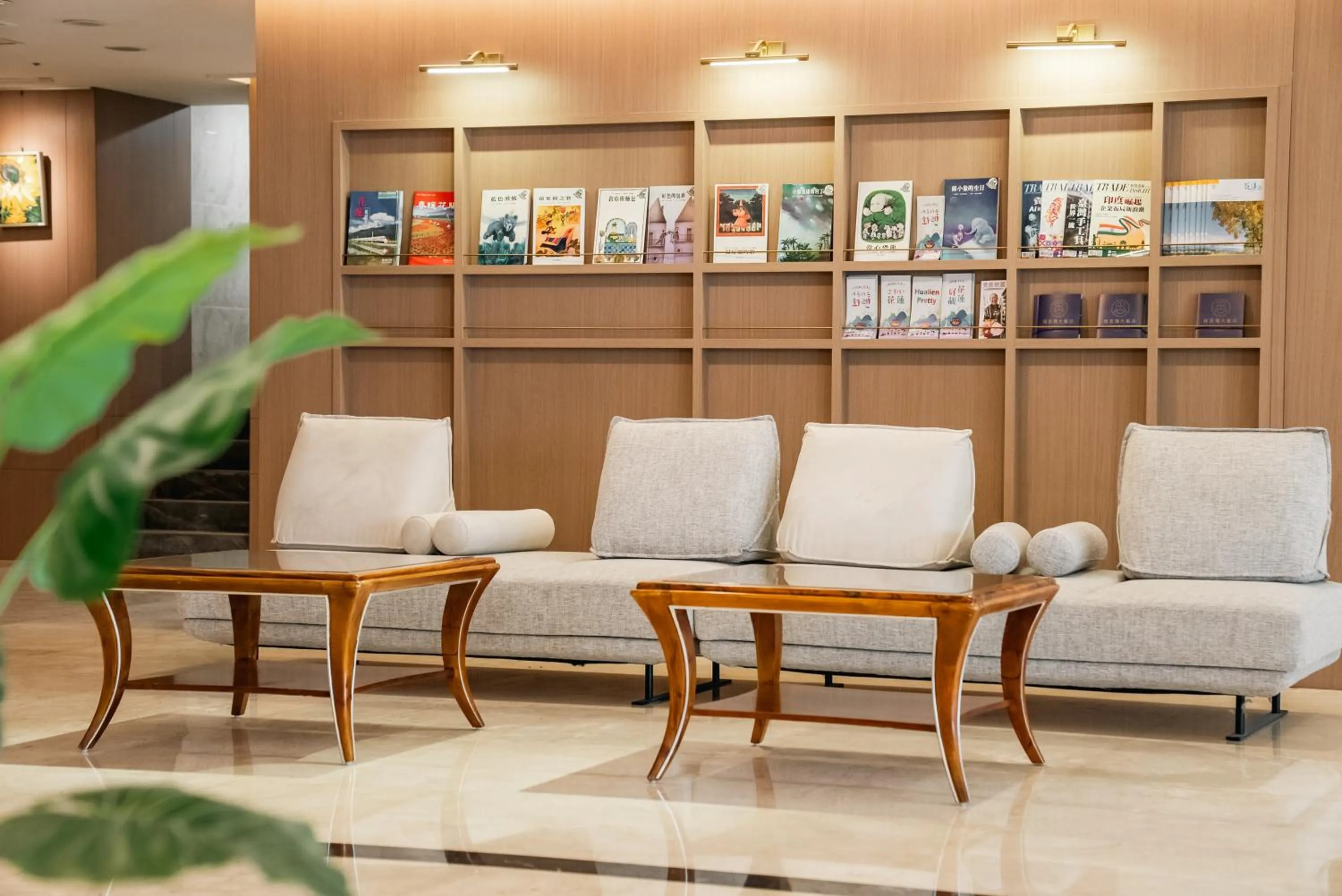 Lobby or reception in Arsma Hotel