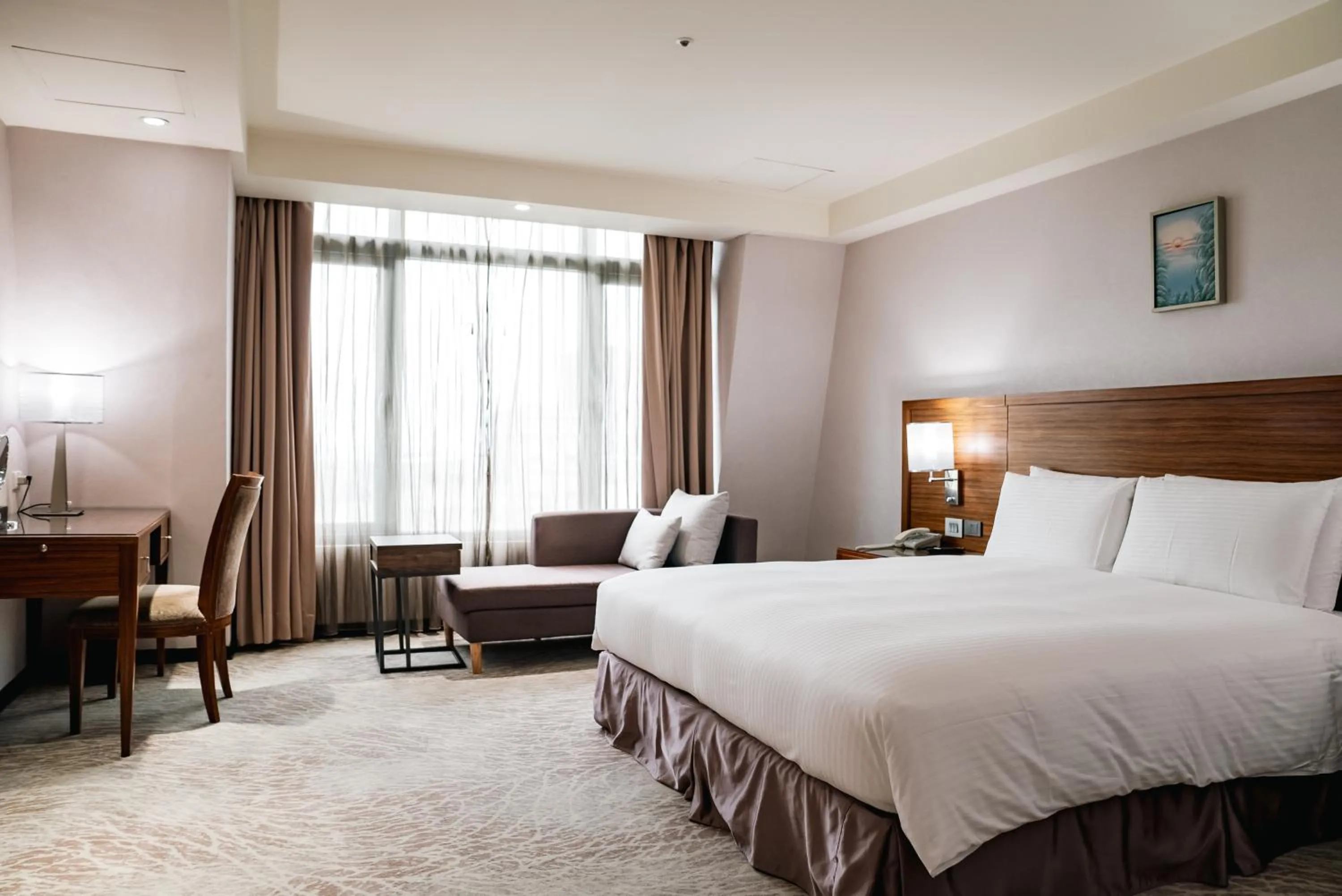 Bedroom, Bed in Arsma Hotel