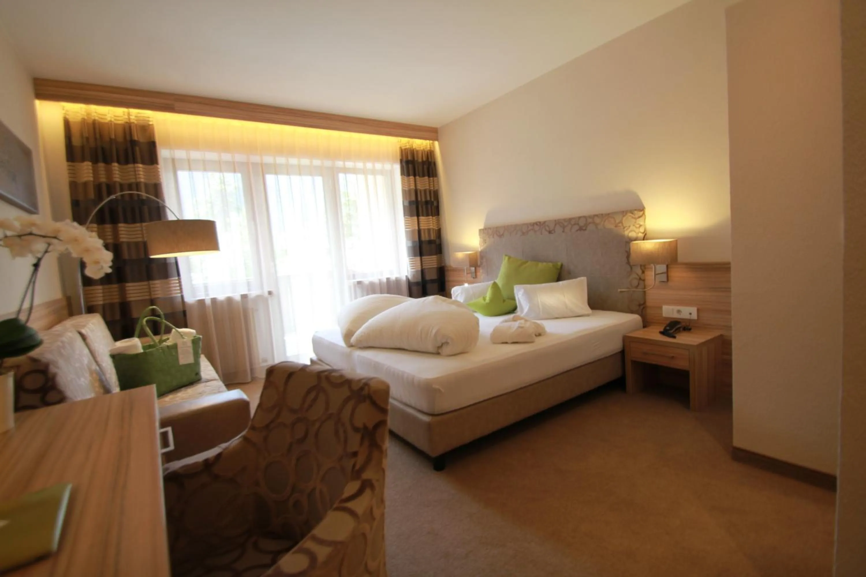 Bed in Genusshotel Diamant