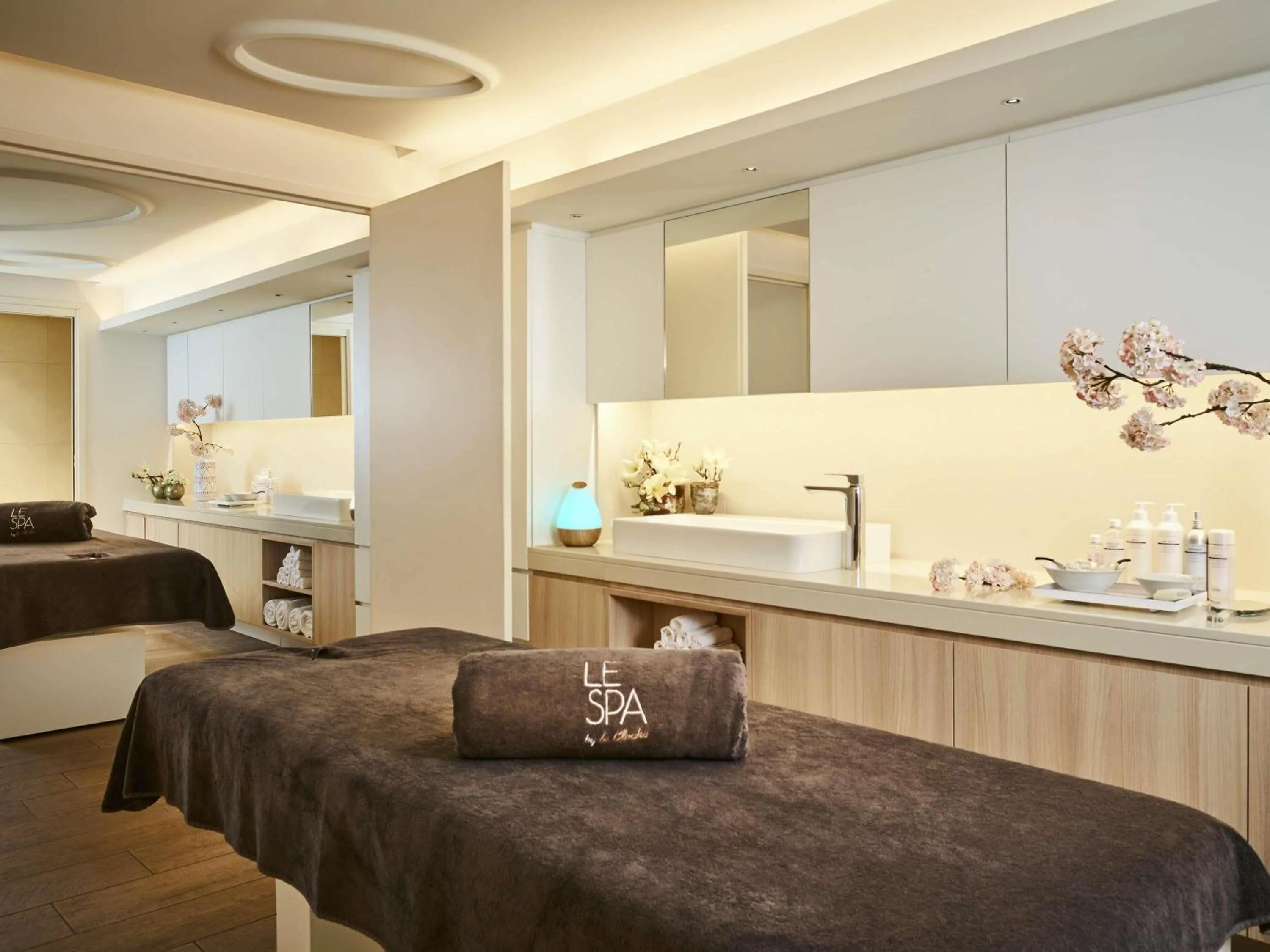 Spa and wellness centre/facilities in Grand Hôtel La Cloche Dijon - MGallery Collection