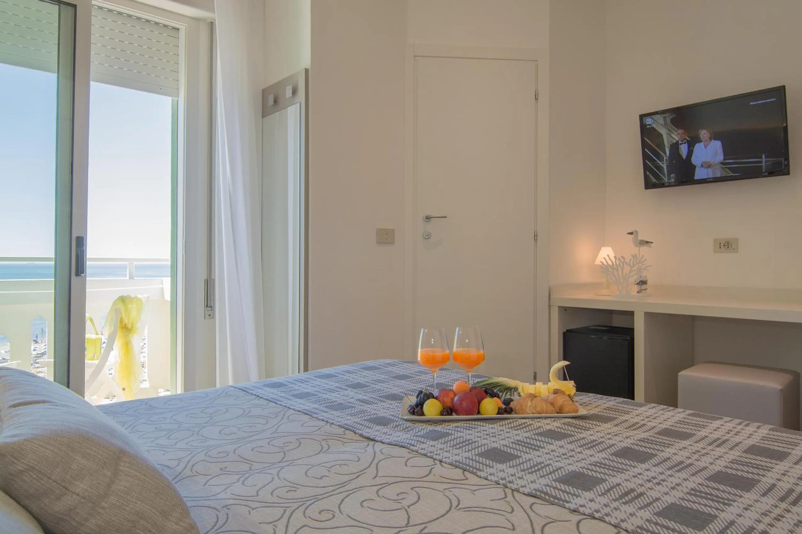 Bed in Hotel Montecarlo 3 Stelle Superior