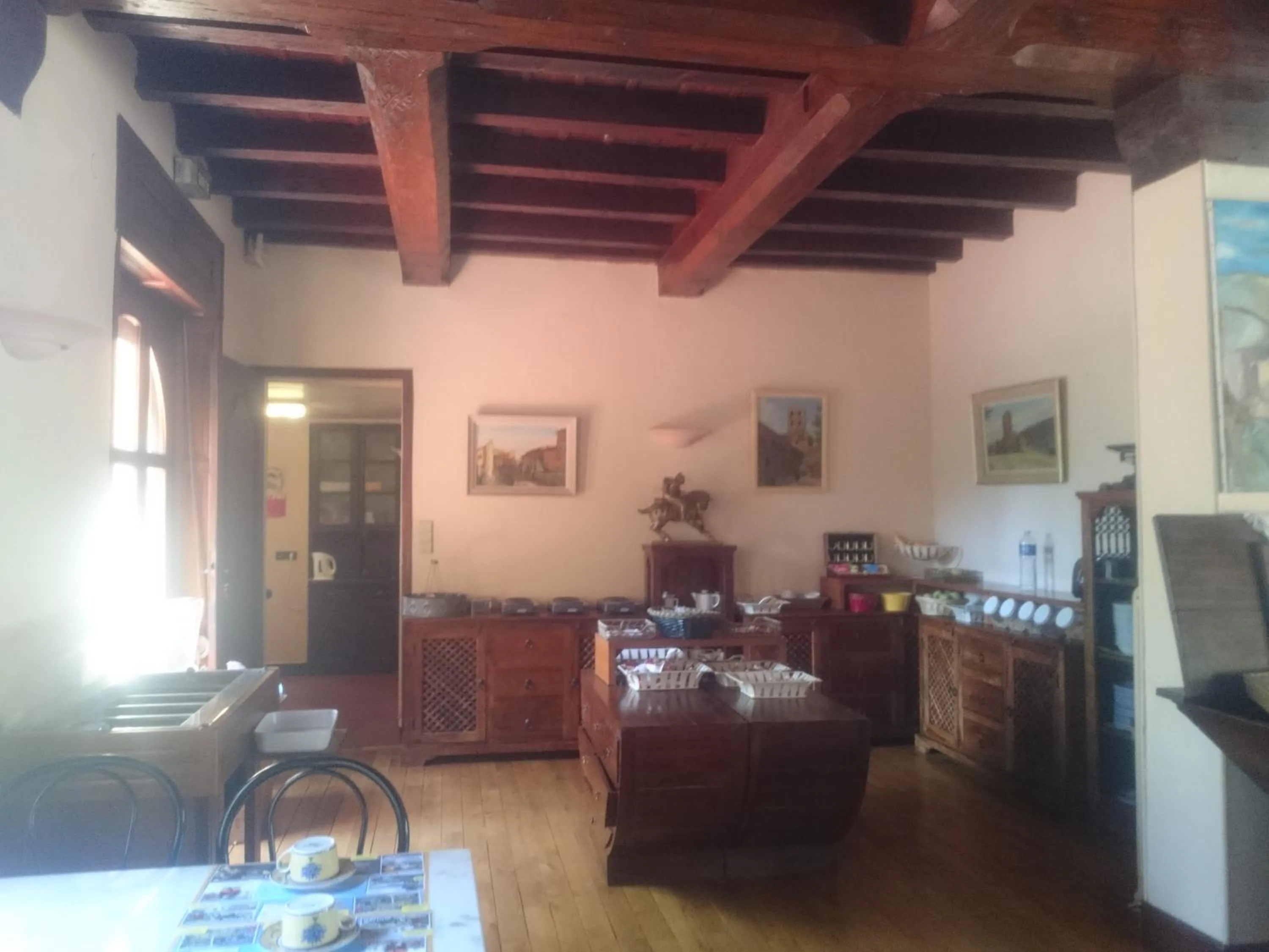 Buffet breakfast in Hotel Le Mas Fleuri