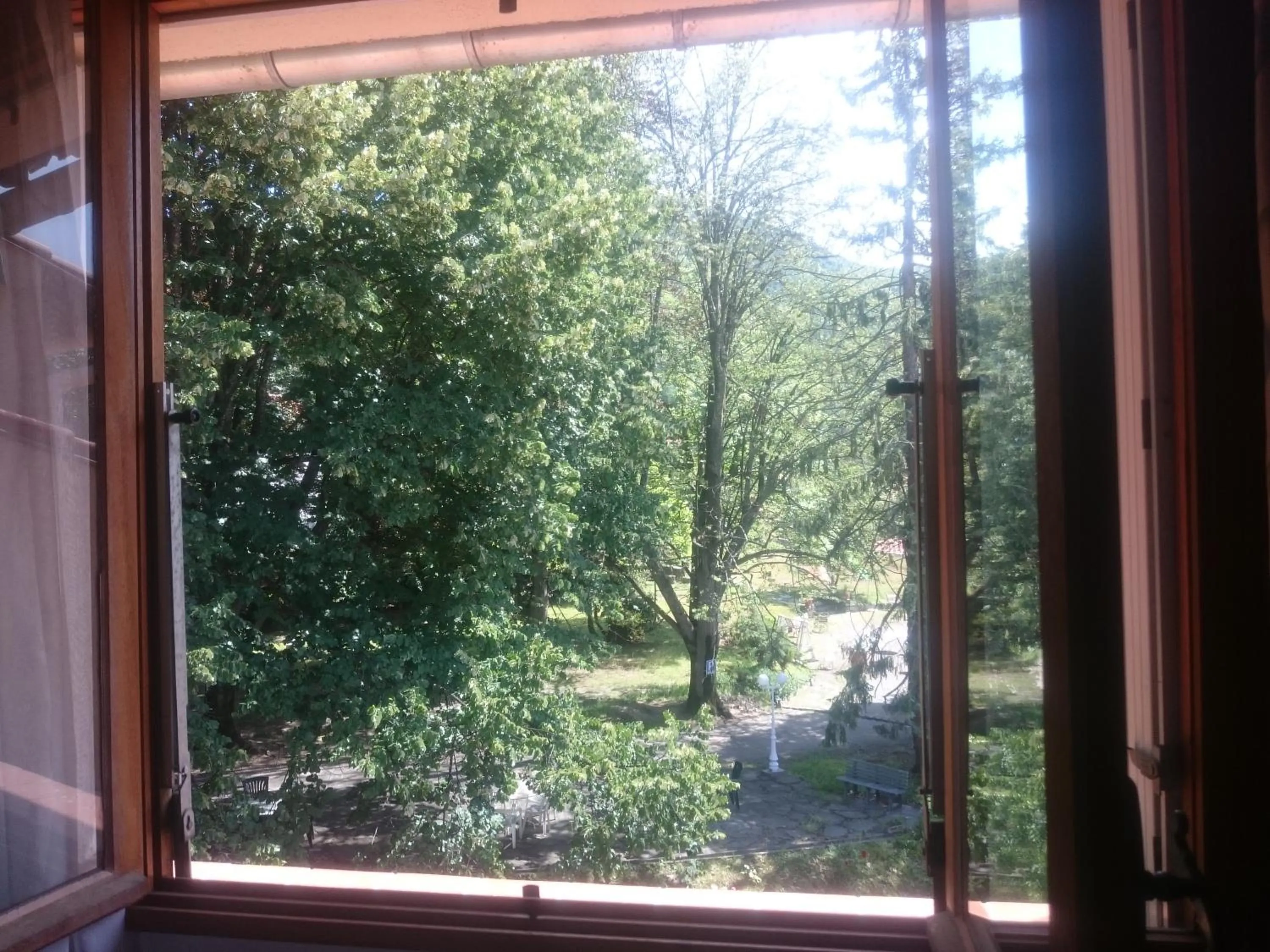 Bedroom in Hotel Le Mas Fleuri