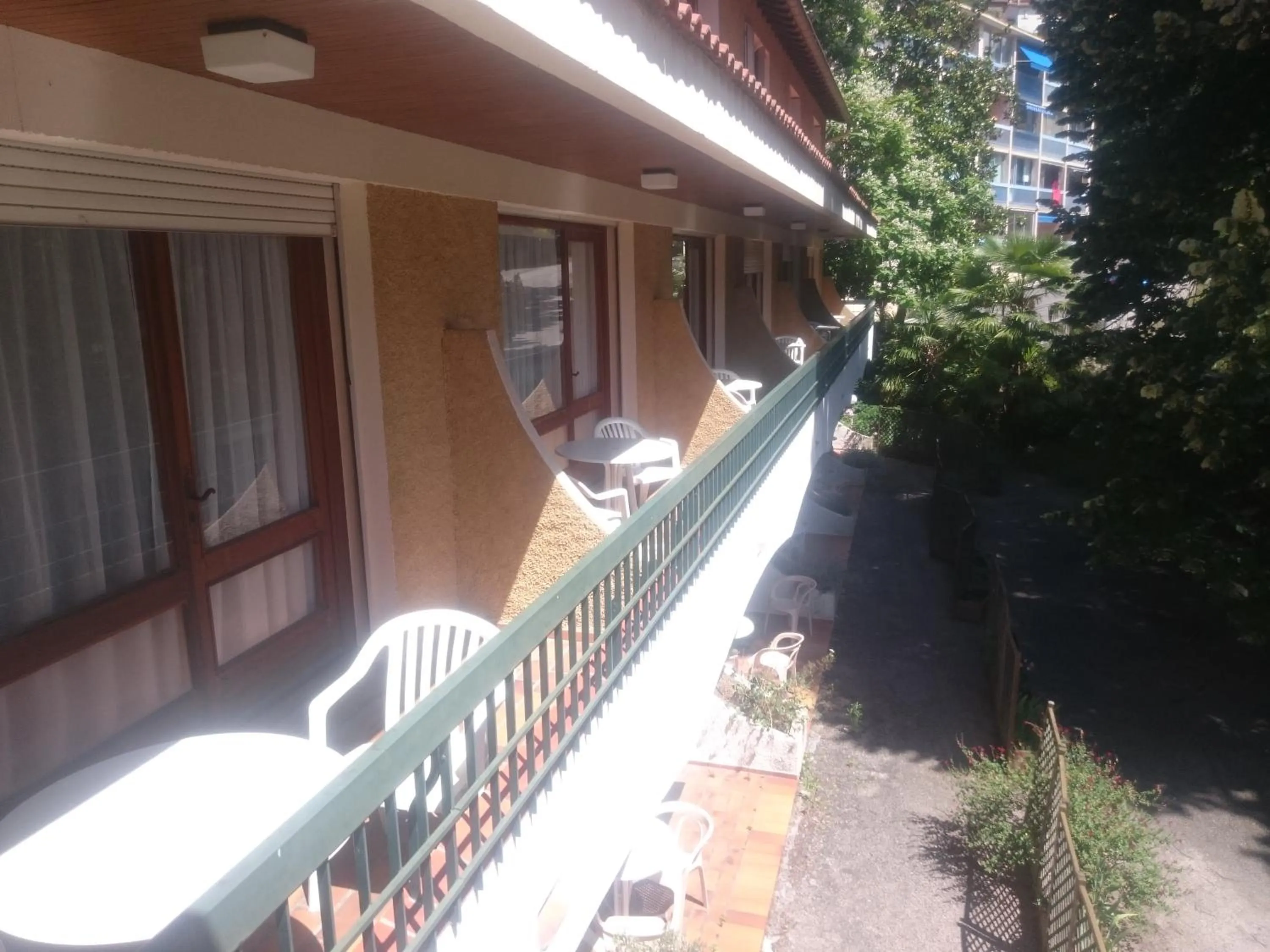 Facade/entrance in Hotel Le Mas Fleuri