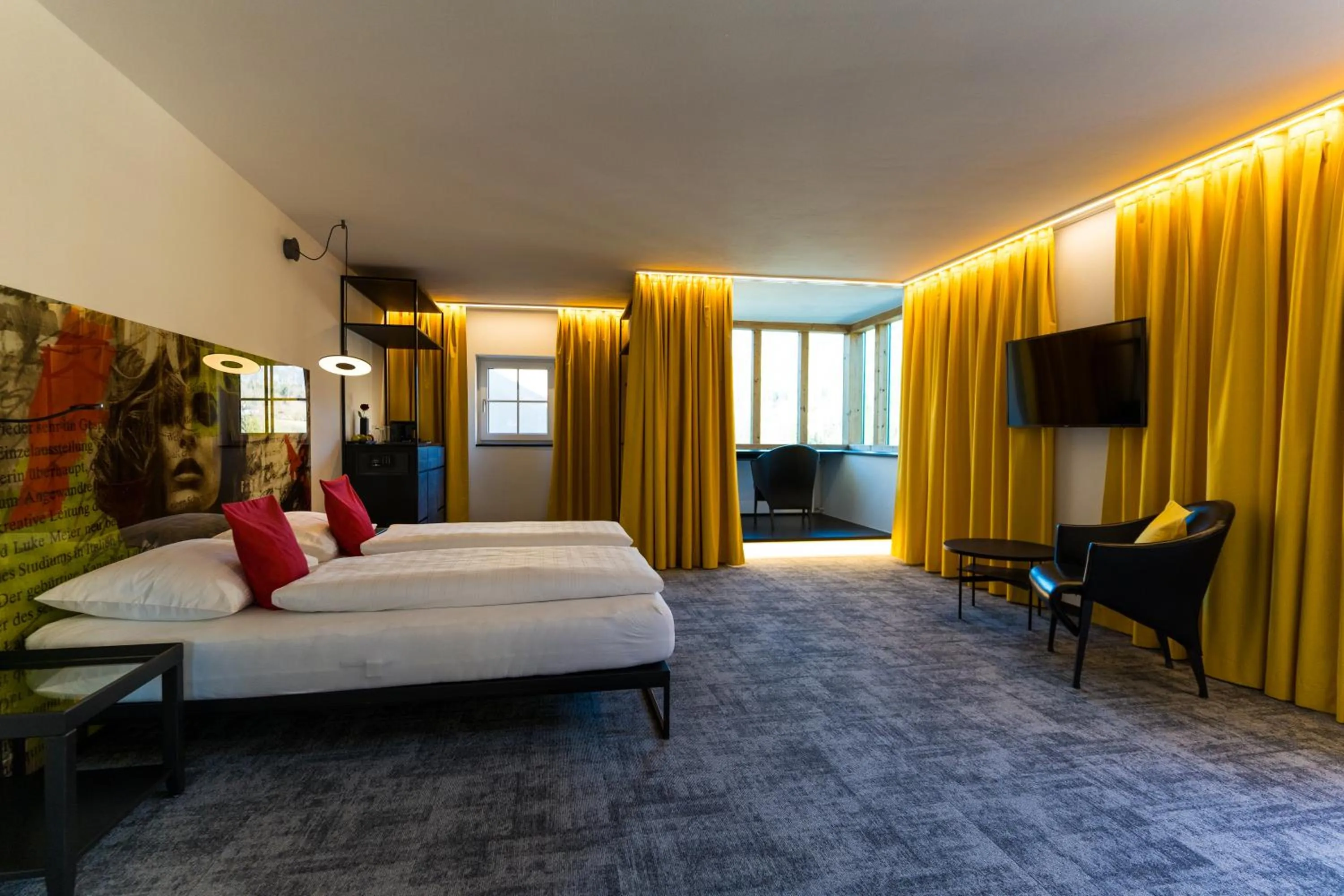 Photo of the whole room, Bed in Scalaria Sunset Wing