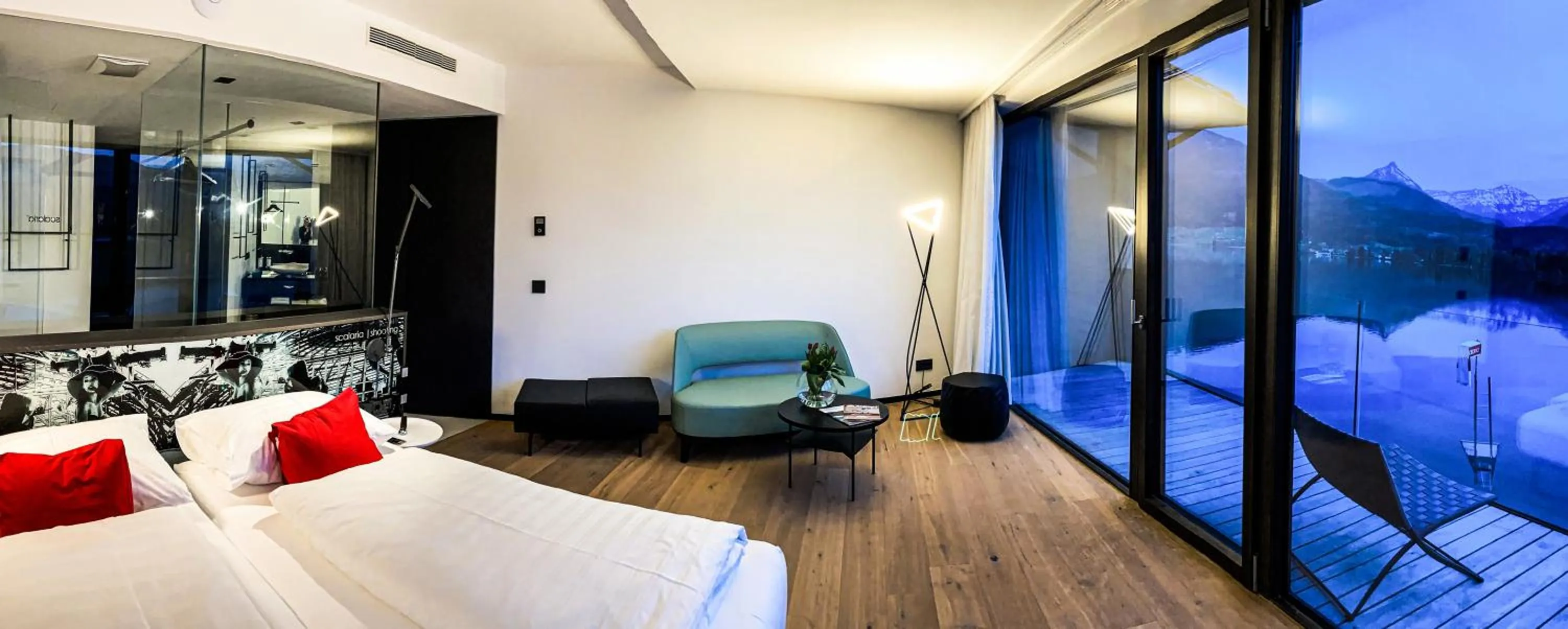 Photo of the whole room, Bed in Scalaria Sunset Wing