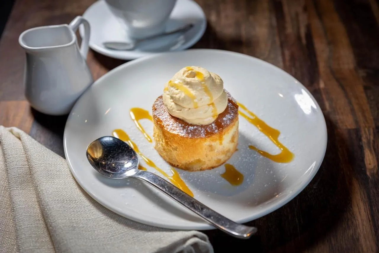 Restaurant/places to eat in The Originals Boutique, Hôtel-Restaurant d'Alsace, Strasbourg Sud