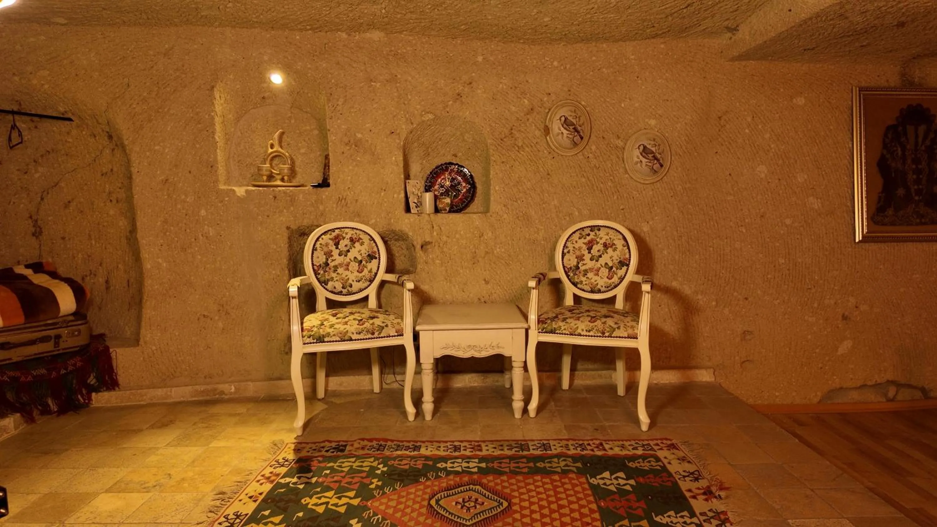 Living room in Iris Cave Cappadocia