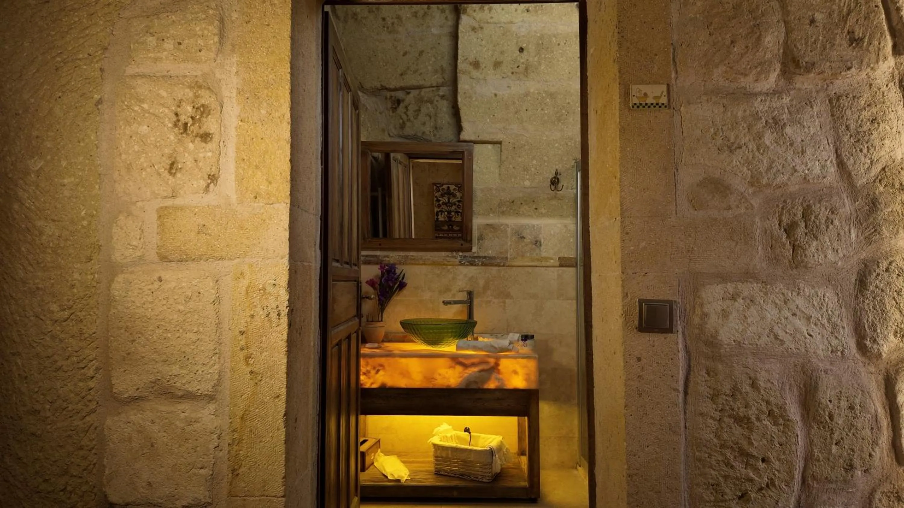 Shower in Iris Cave Cappadocia