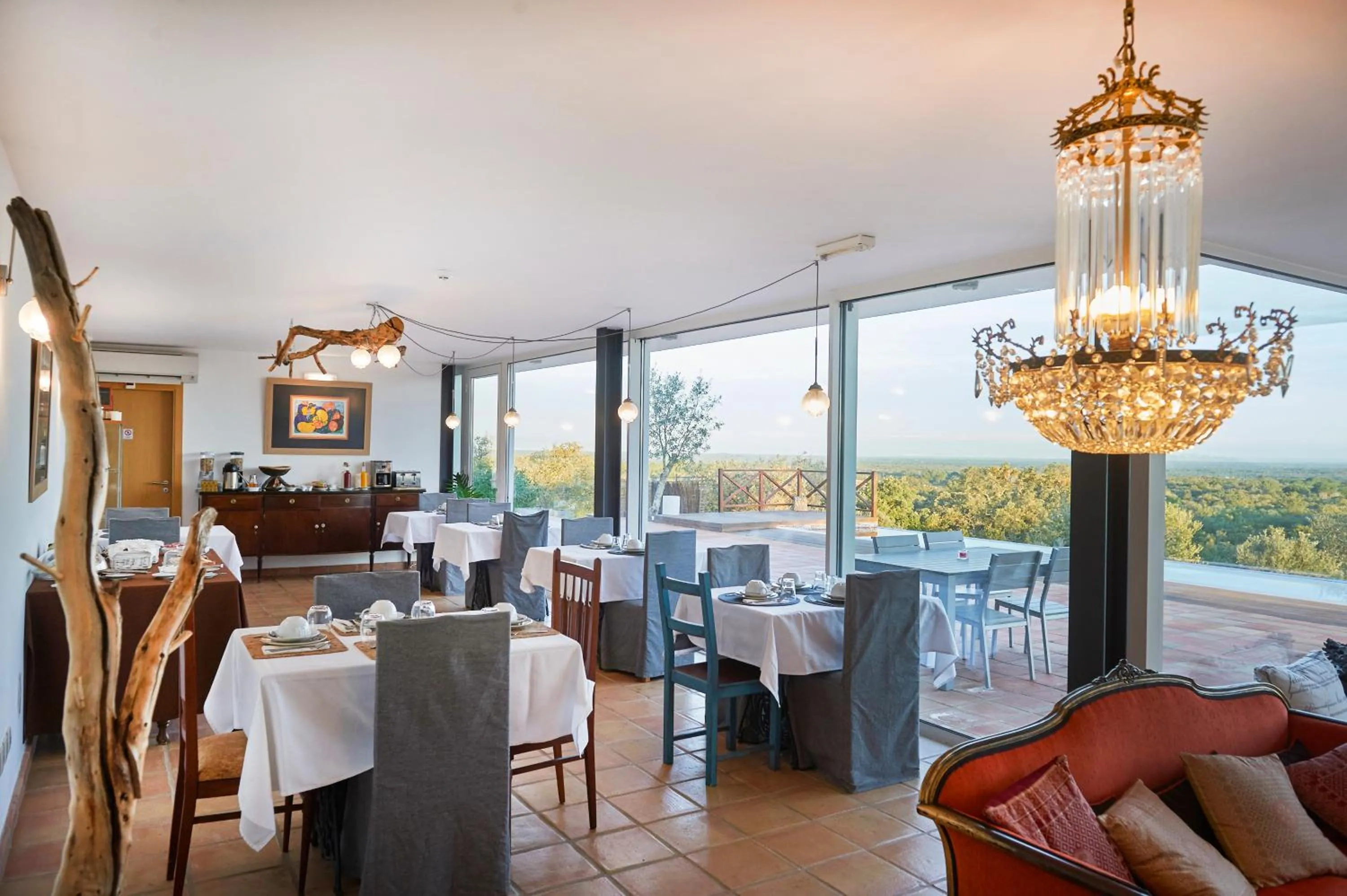 Restaurant/places to eat in A Serenada Enoturismo