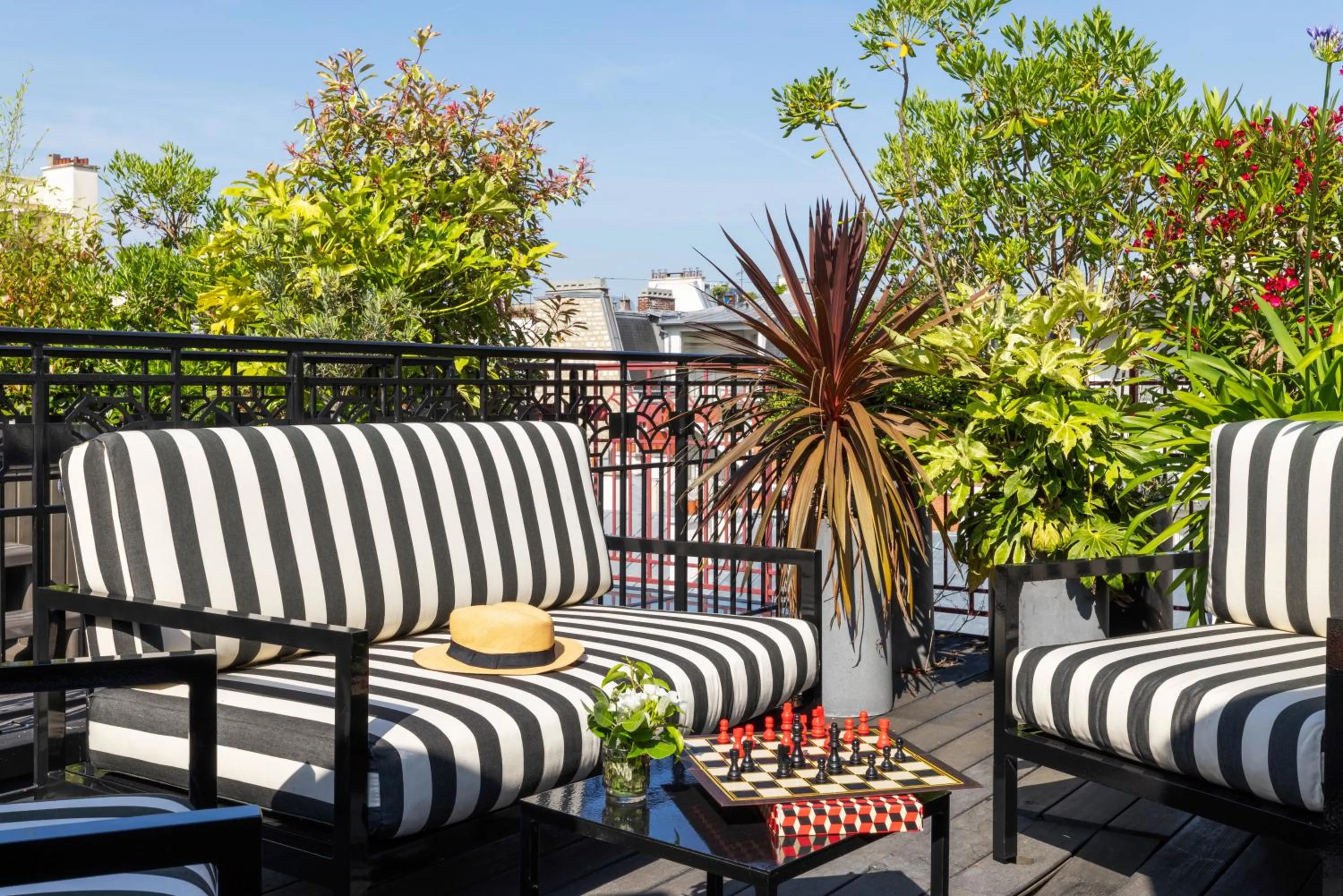 Balcony/Terrace in Hôtel Félicien & Spa