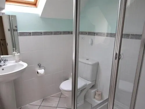 Bathroom in Sunset Bed and Breakfast