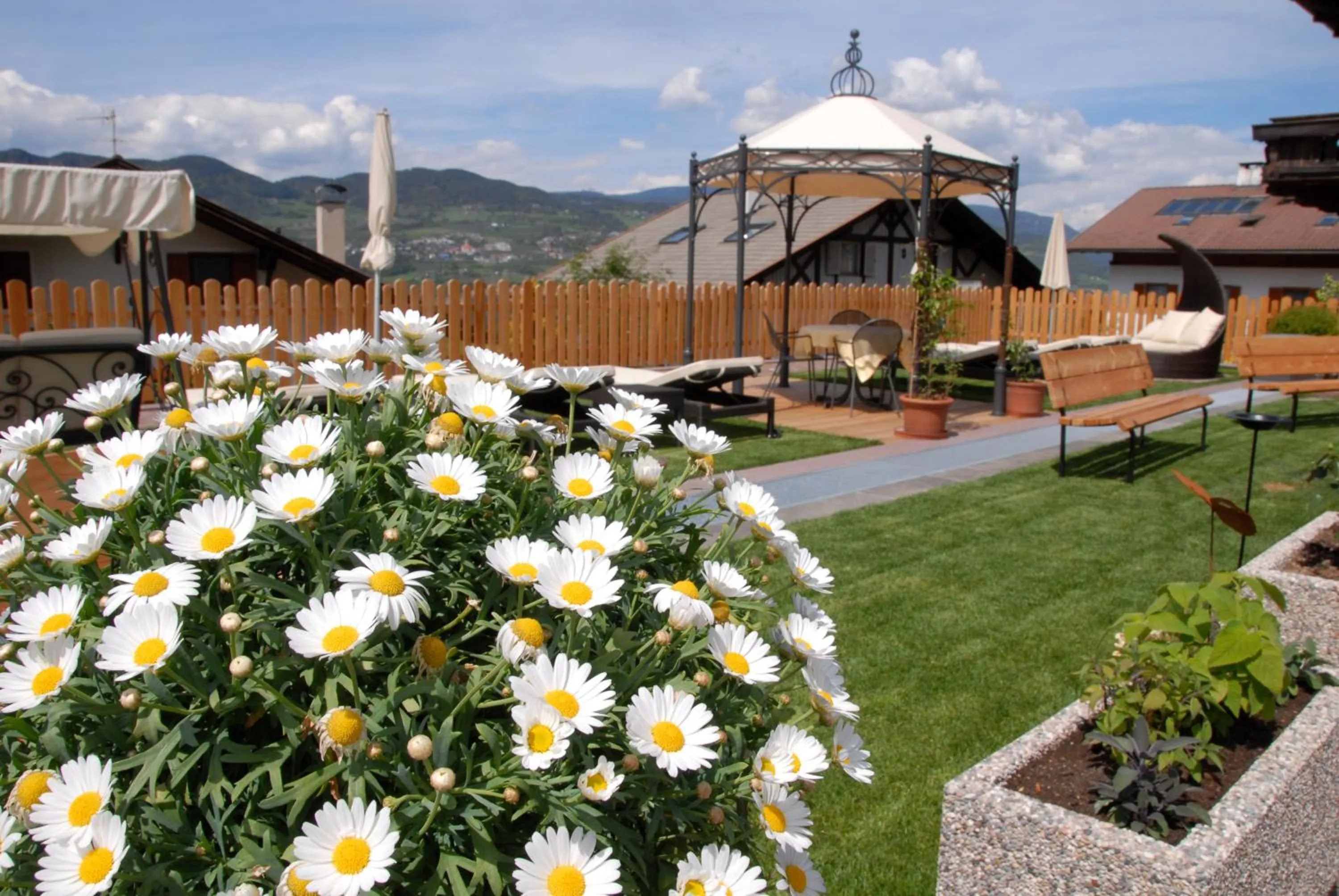 Garden in Oberwirt Weisses Kreuz