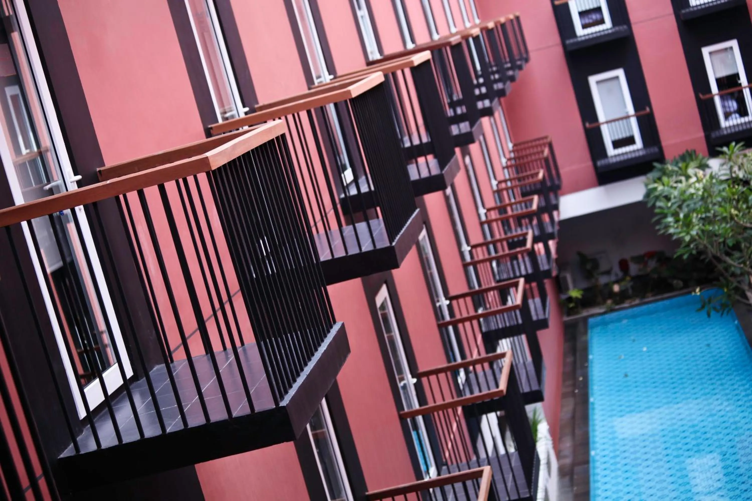 Facade/entrance in Amaris Hotel Pratama Nusa Dua