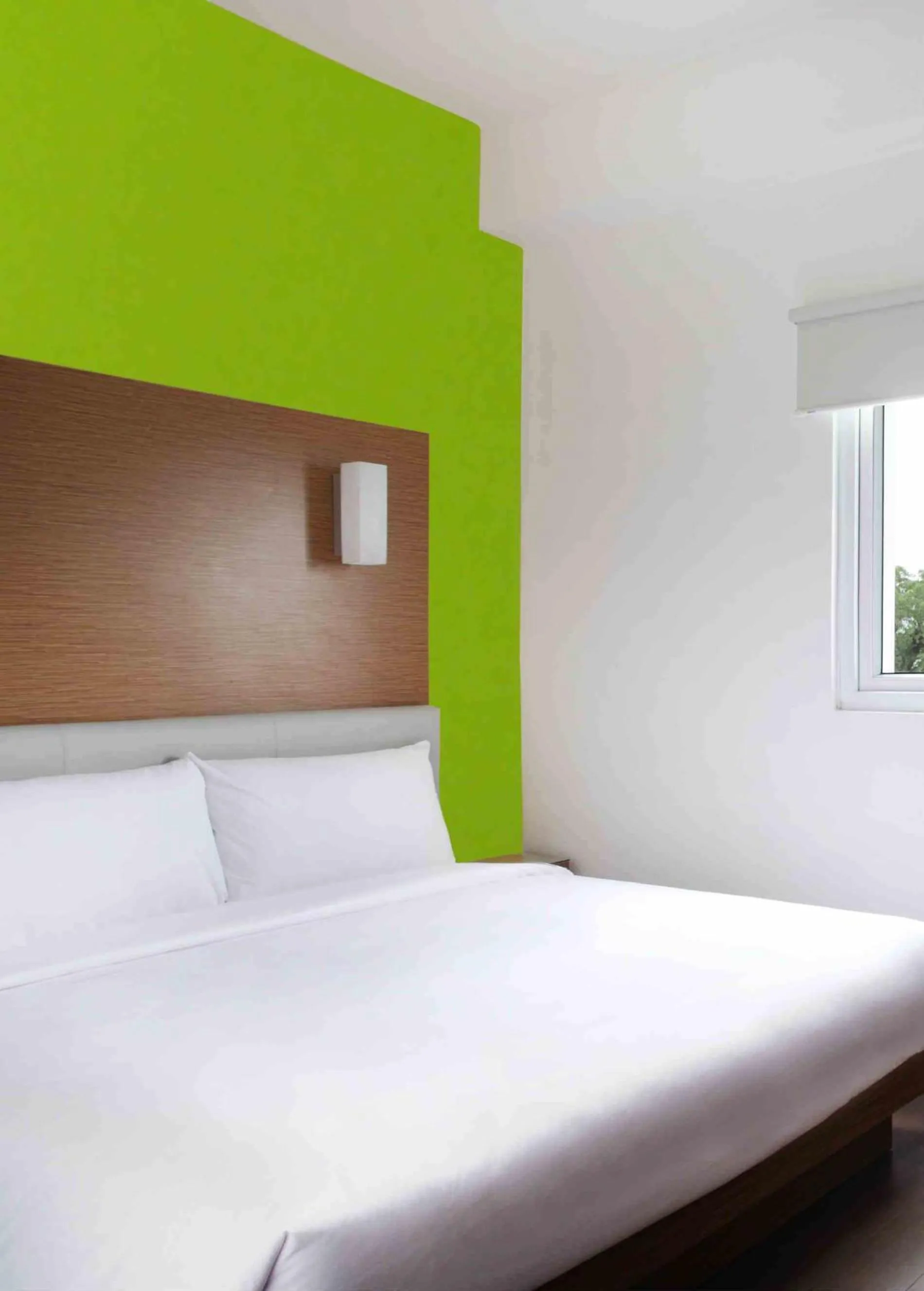Bed in Amaris Hotel Pratama Nusa Dua