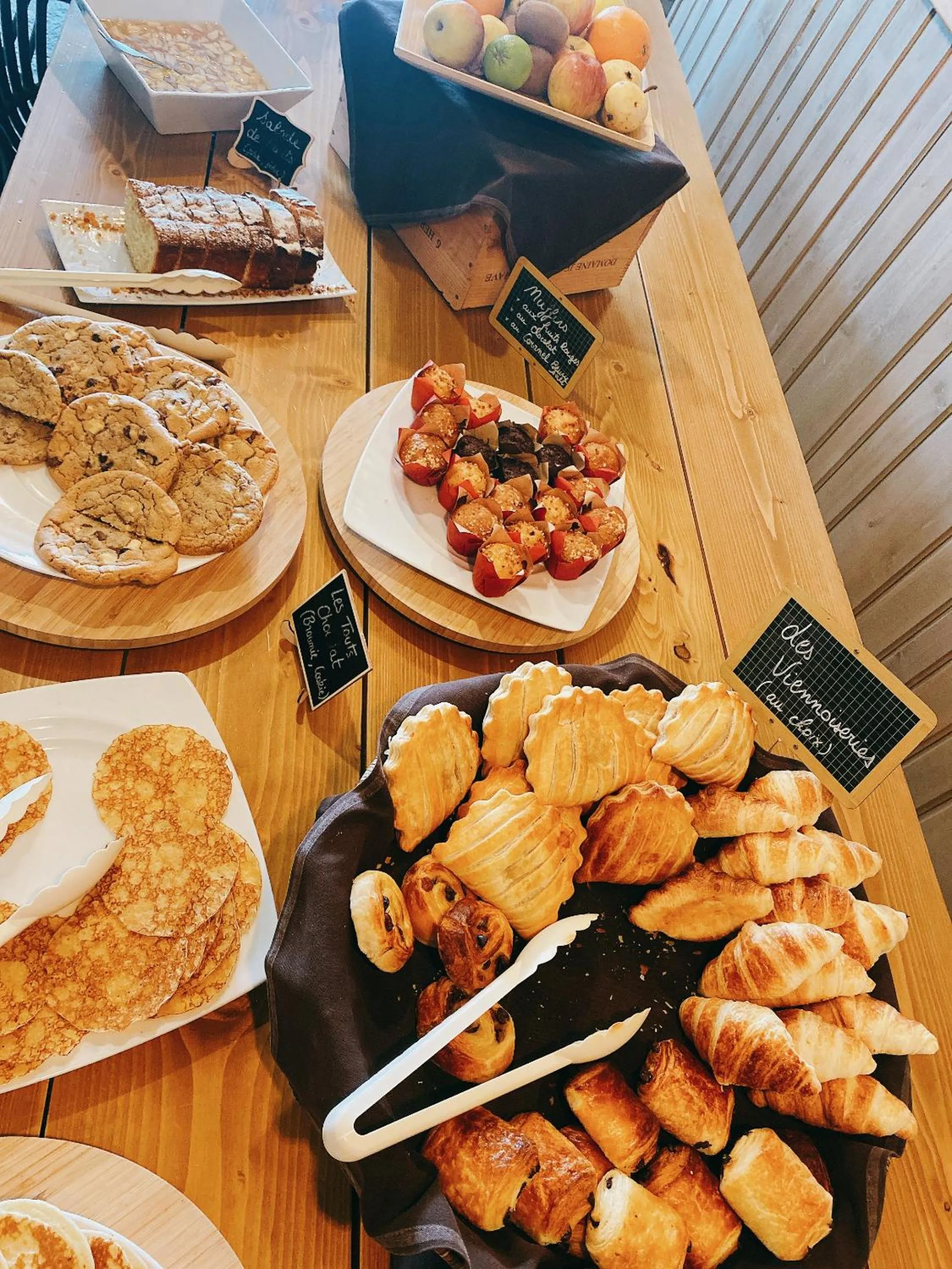 Breakfast in Hob Fort du Pré