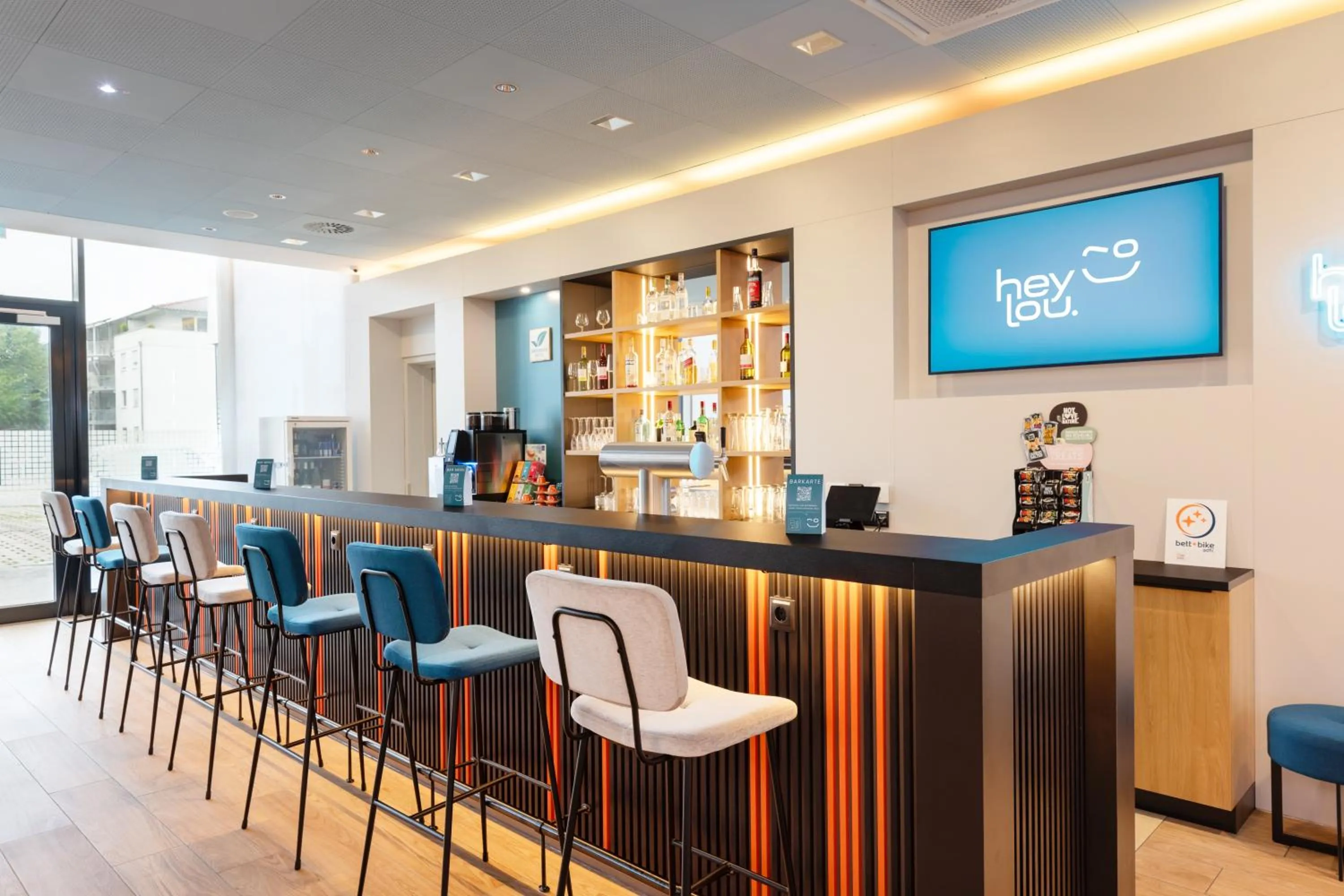 Lounge or bar in Hey Lou Hotel Friedrichshafen
