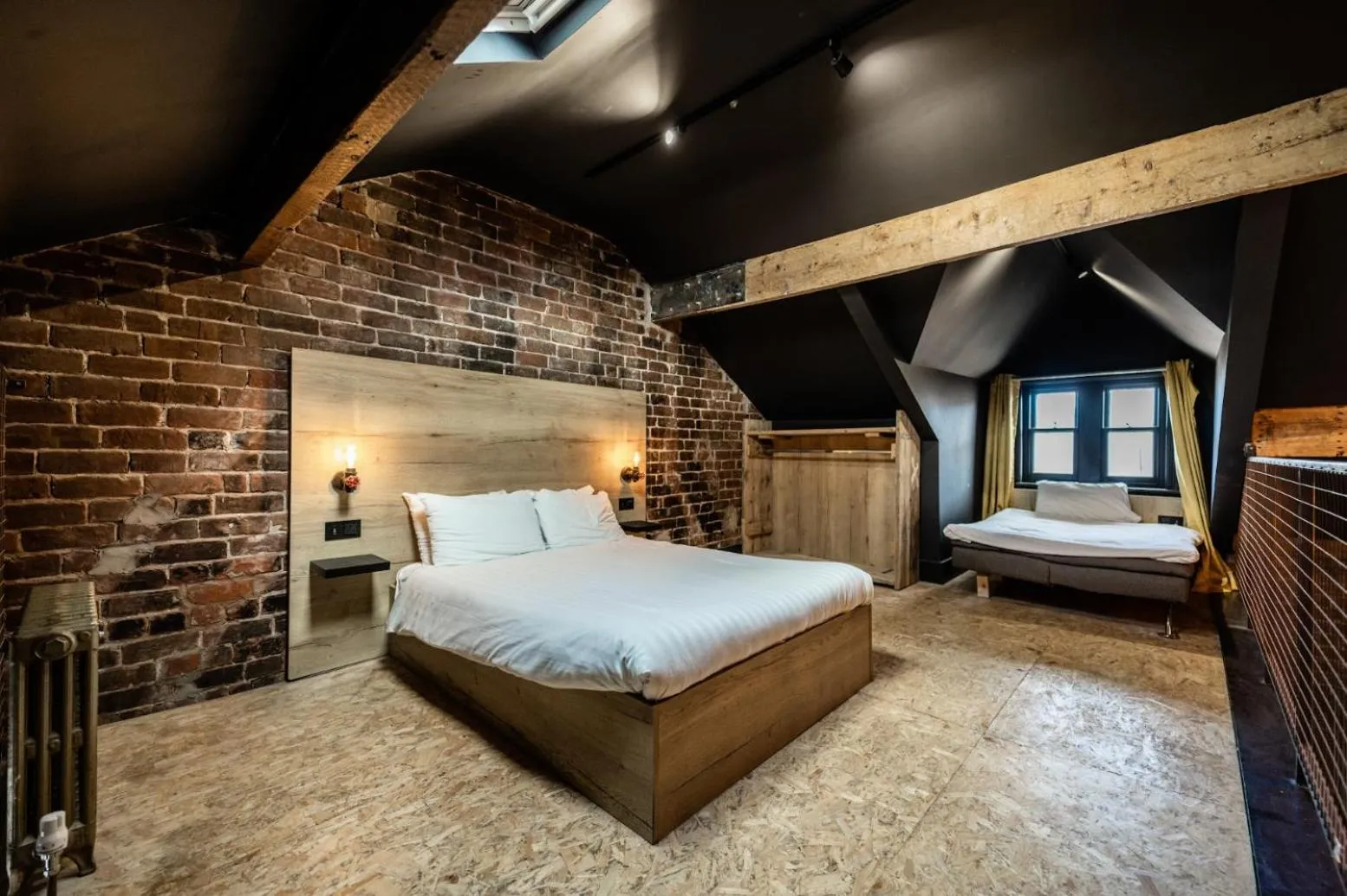 Bedroom, Bed in The Loft Sasco Apartments